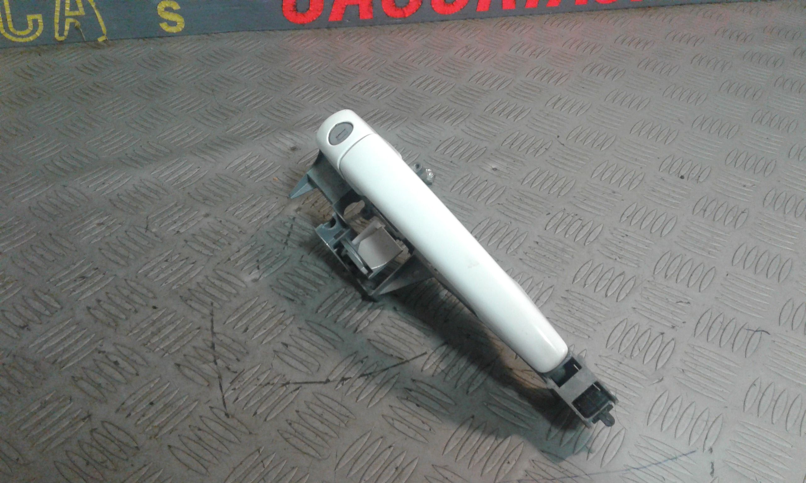 Maniglia esterna Anteriore Sinistra CITROEN C3 3 Serie