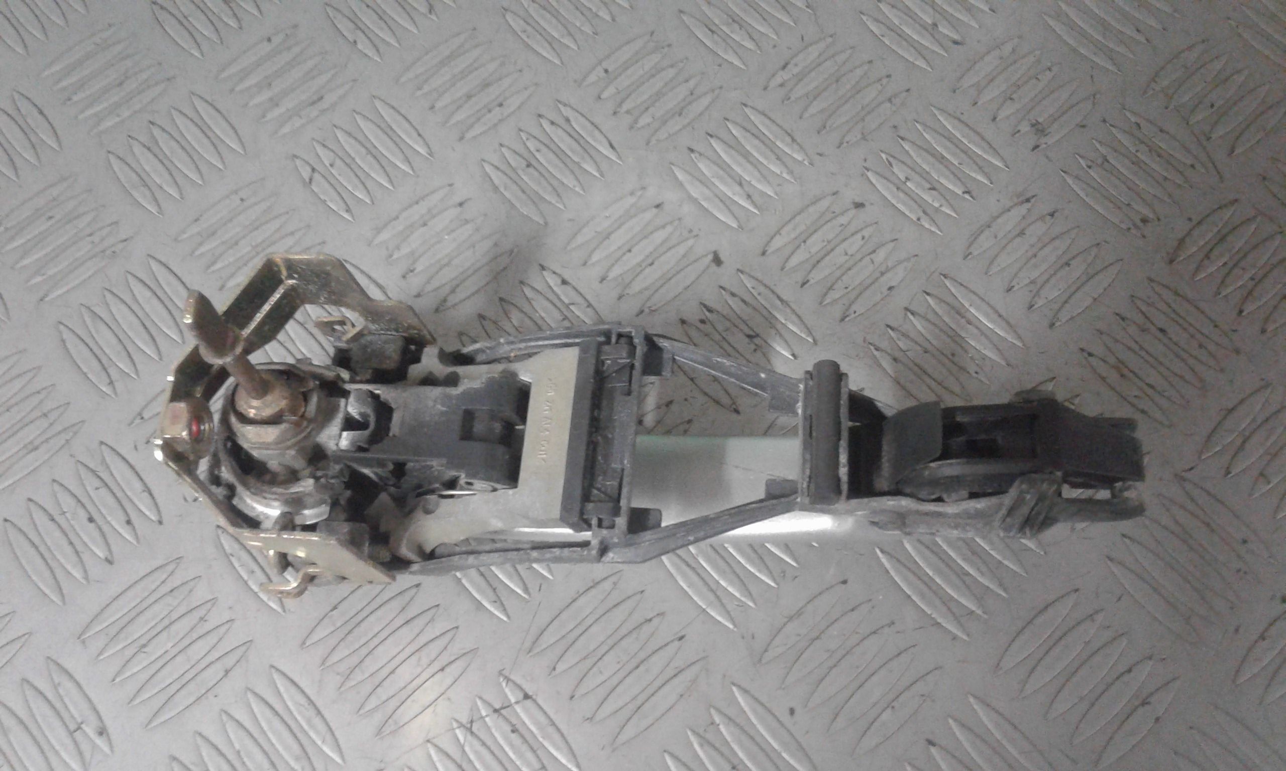 Maniglia esterna Anteriore Sinistra VOLKSWAGEN Passat Variant 3 Serie