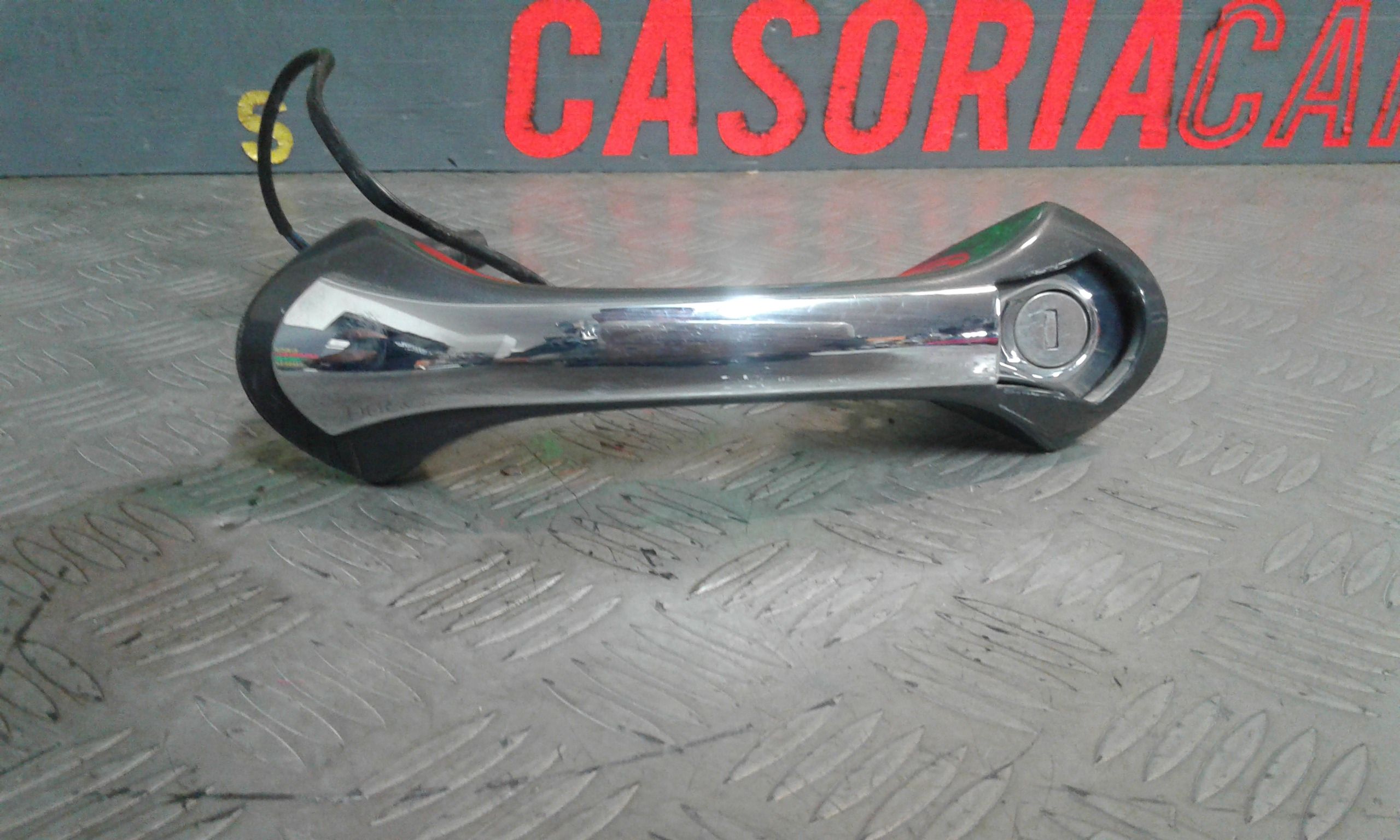 Maniglia esterna Anteriore Sinistra LANCIA Thesis 1 Serie