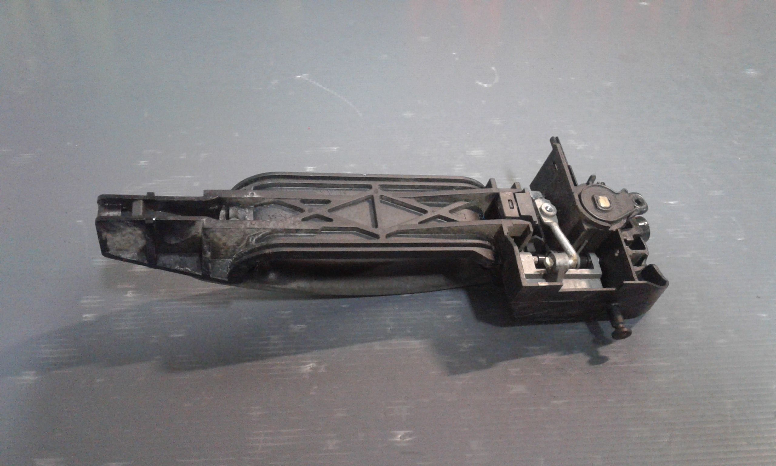 Maniglia esterna Anteriore Sinistra FORD Fiesta 4 Serie