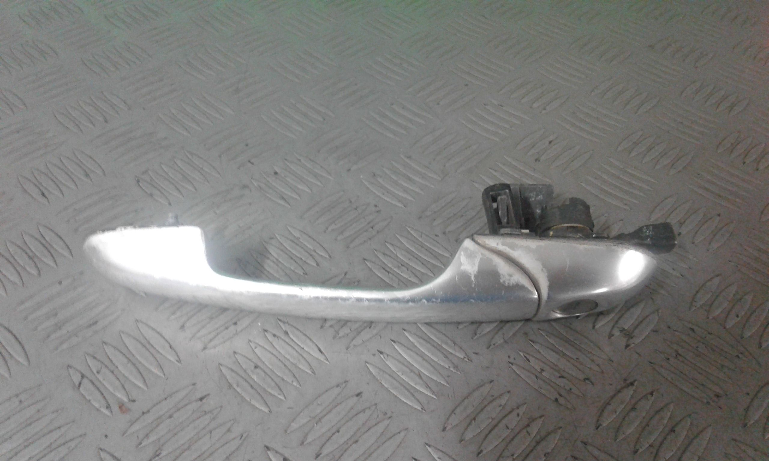 Maniglia esterna Anteriore Destra ALFA ROMEO 147 2 serie