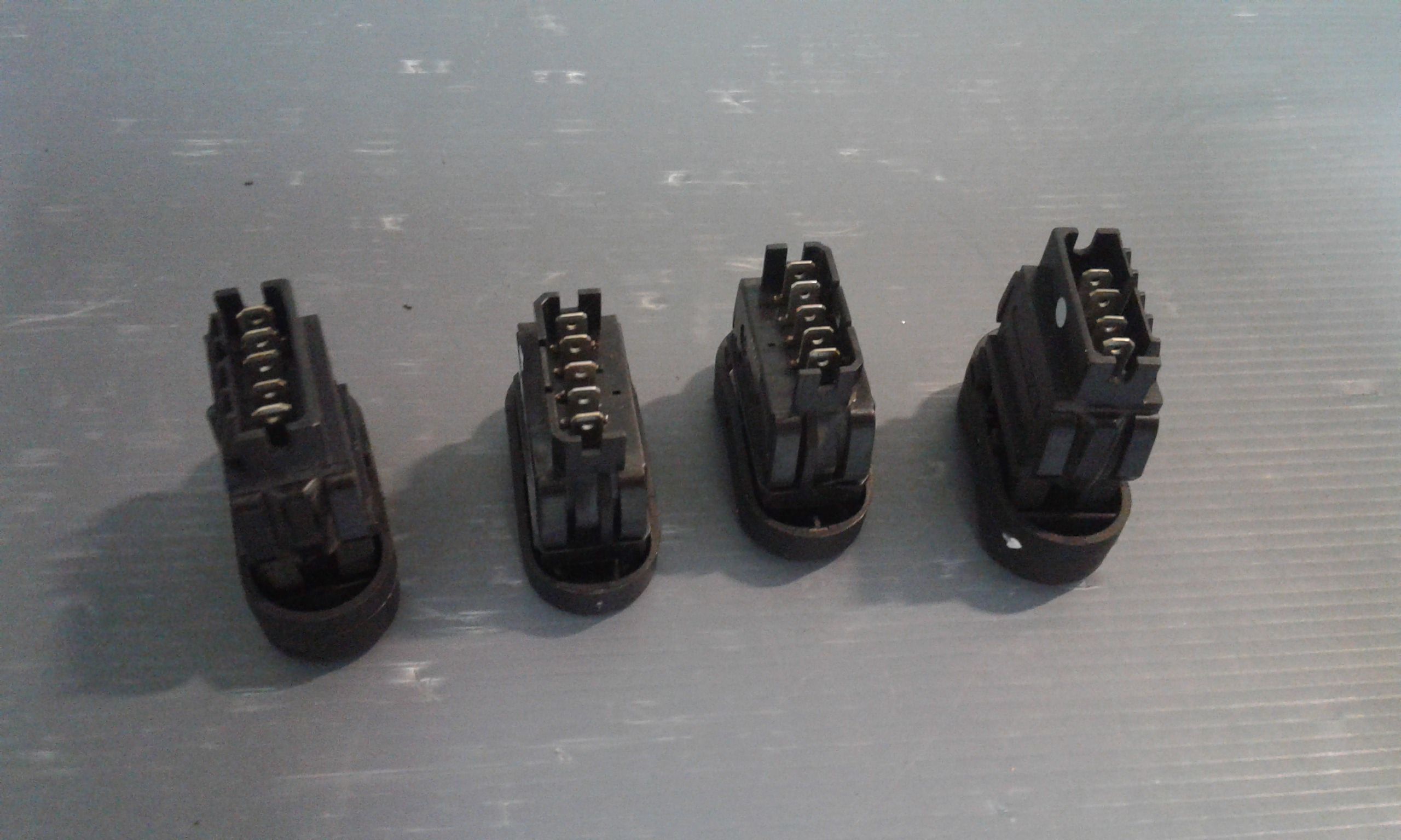 Pulsantiera Centrale DACIA Sandero 1 Serie