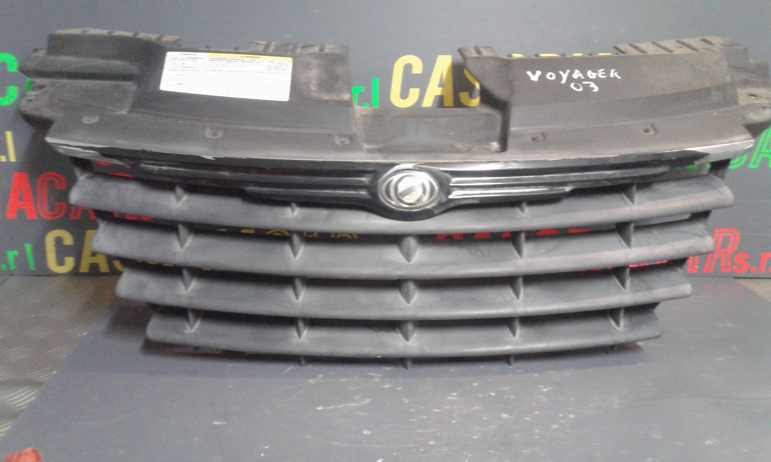 Griglia Anteriore CHRYSLER Voyager 3 Serie