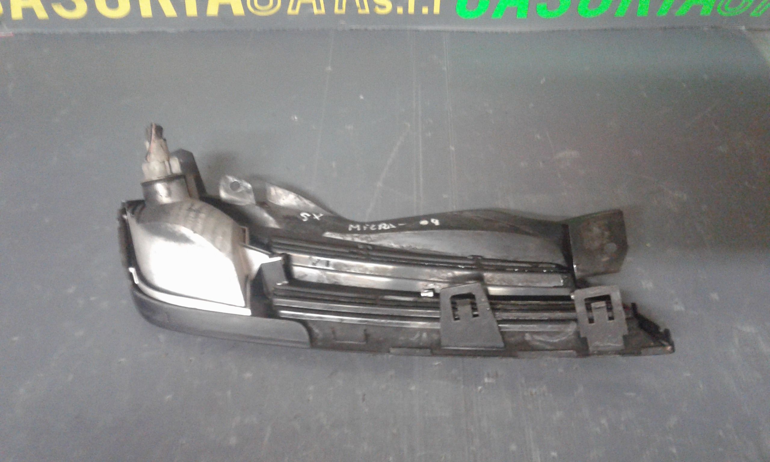 Griglia Anteriore NISSAN Micra 4 Serie