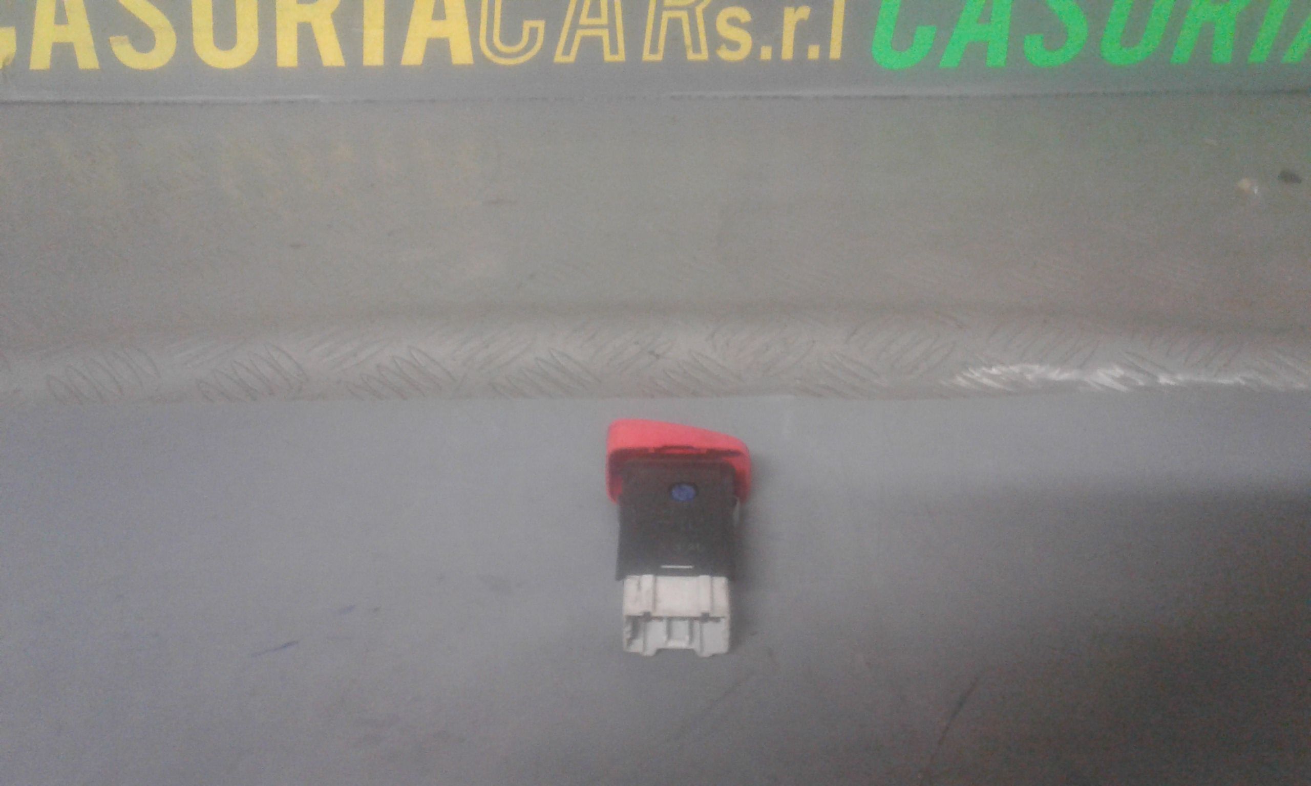 Pulsante luci di emergenza HONDA HR-V 1 Serie