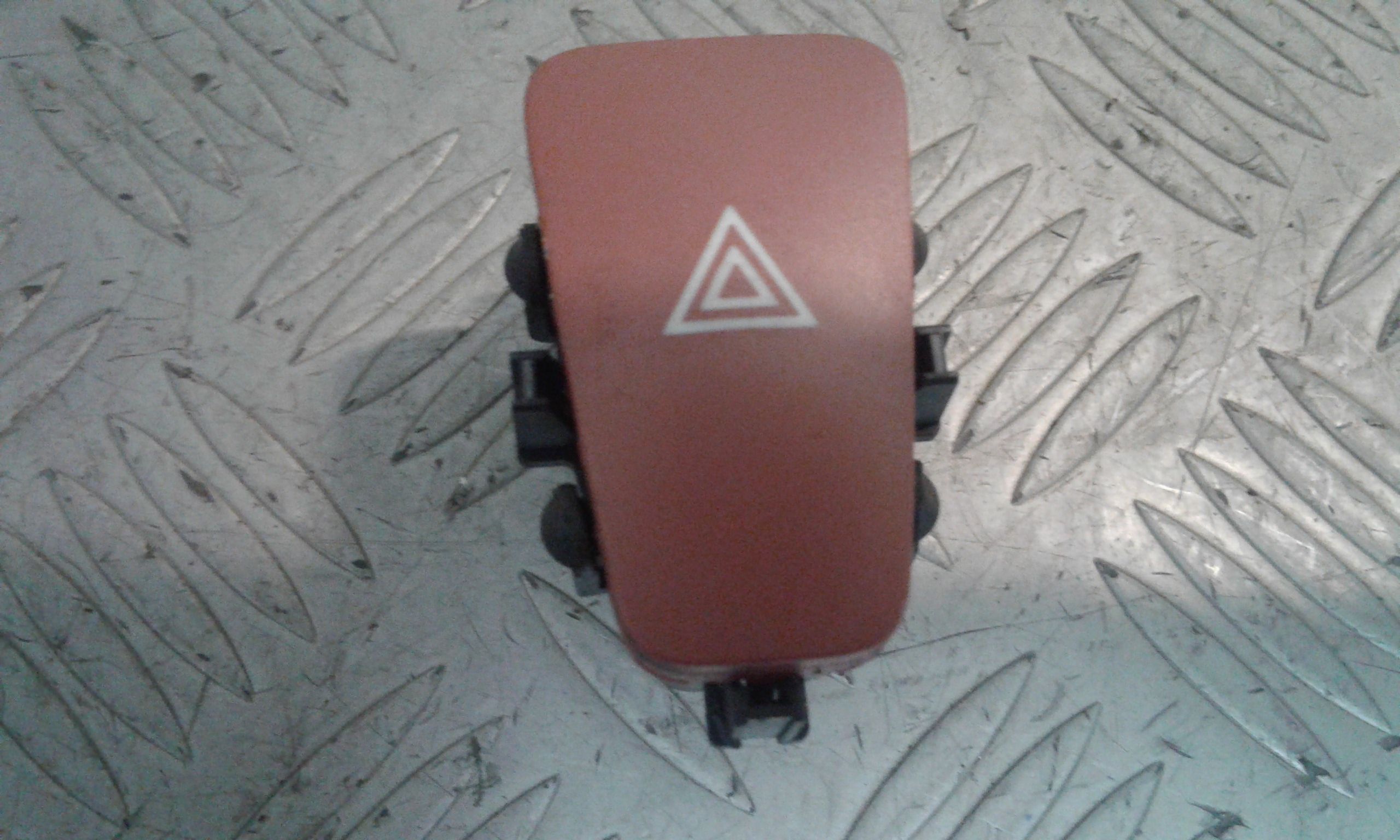 Pulsante luci di emergenza FIAT Croma 2 Serie