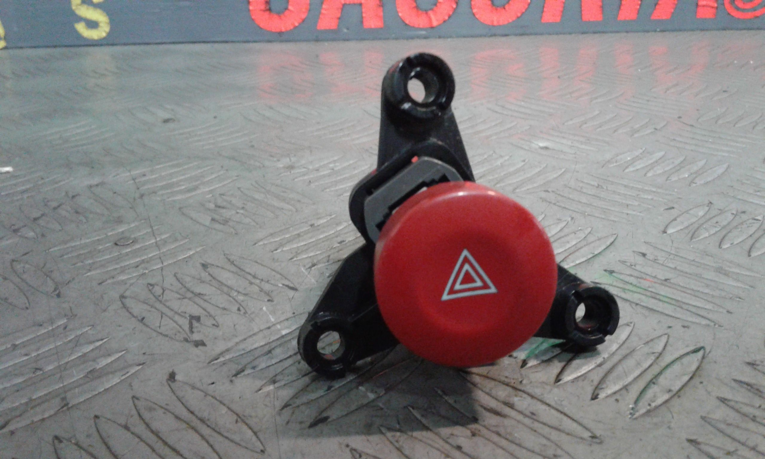 Pulsante luci di emergenza CHEVROLET Matiz 4 Serie