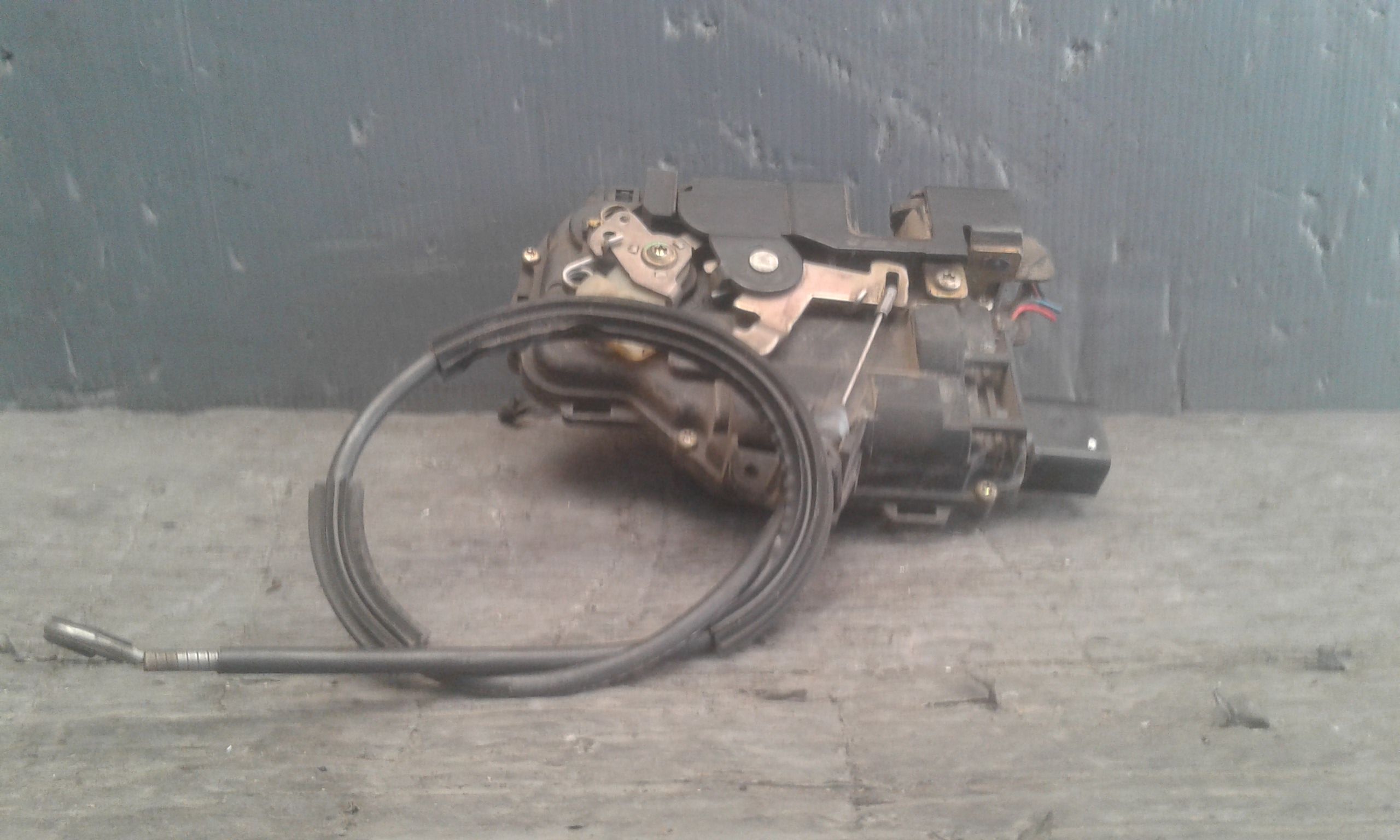 Serratura Anteriore Destra SKODA Octavia Berlina 1 Serie