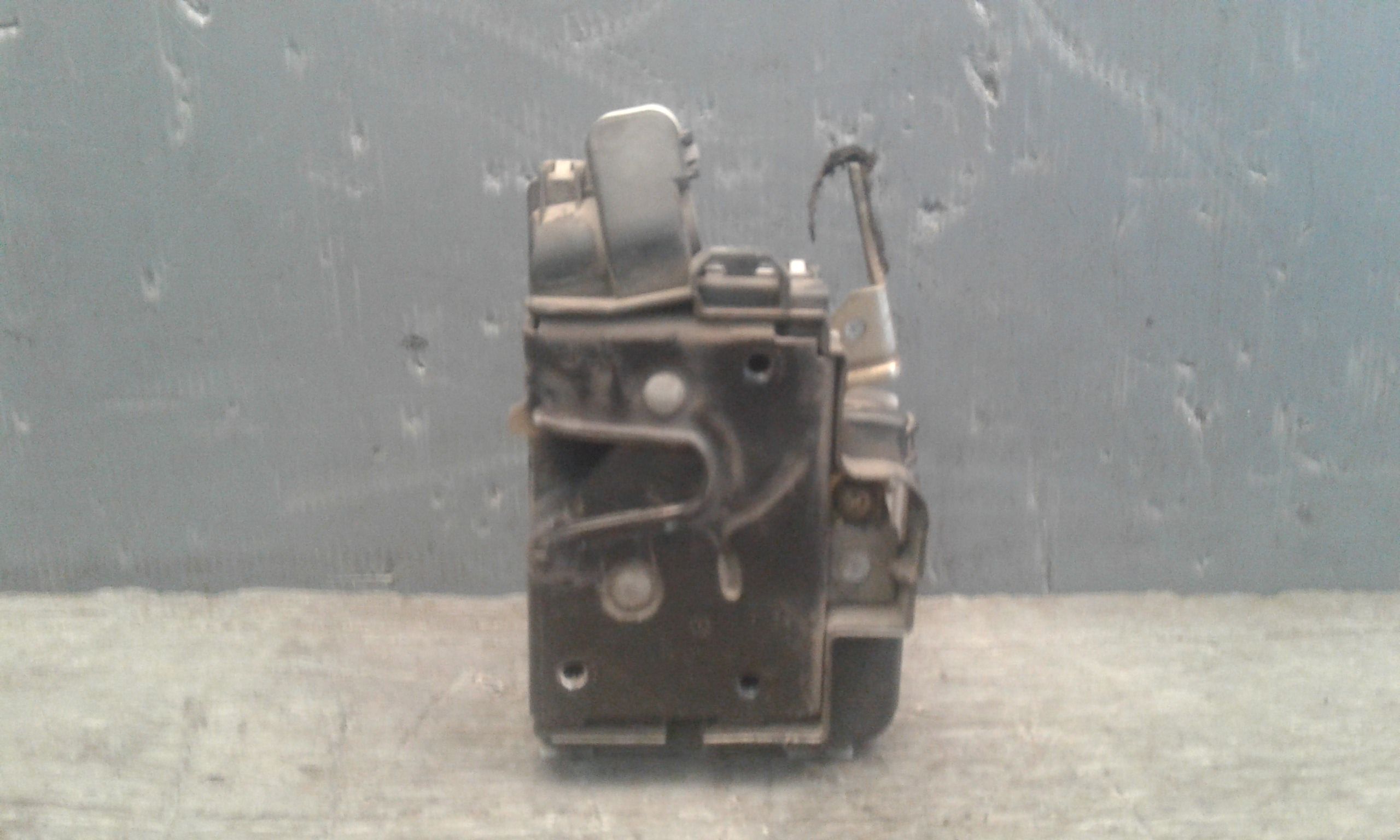 Serratura Anteriore Destra VOLKSWAGEN Polo 4 Serie