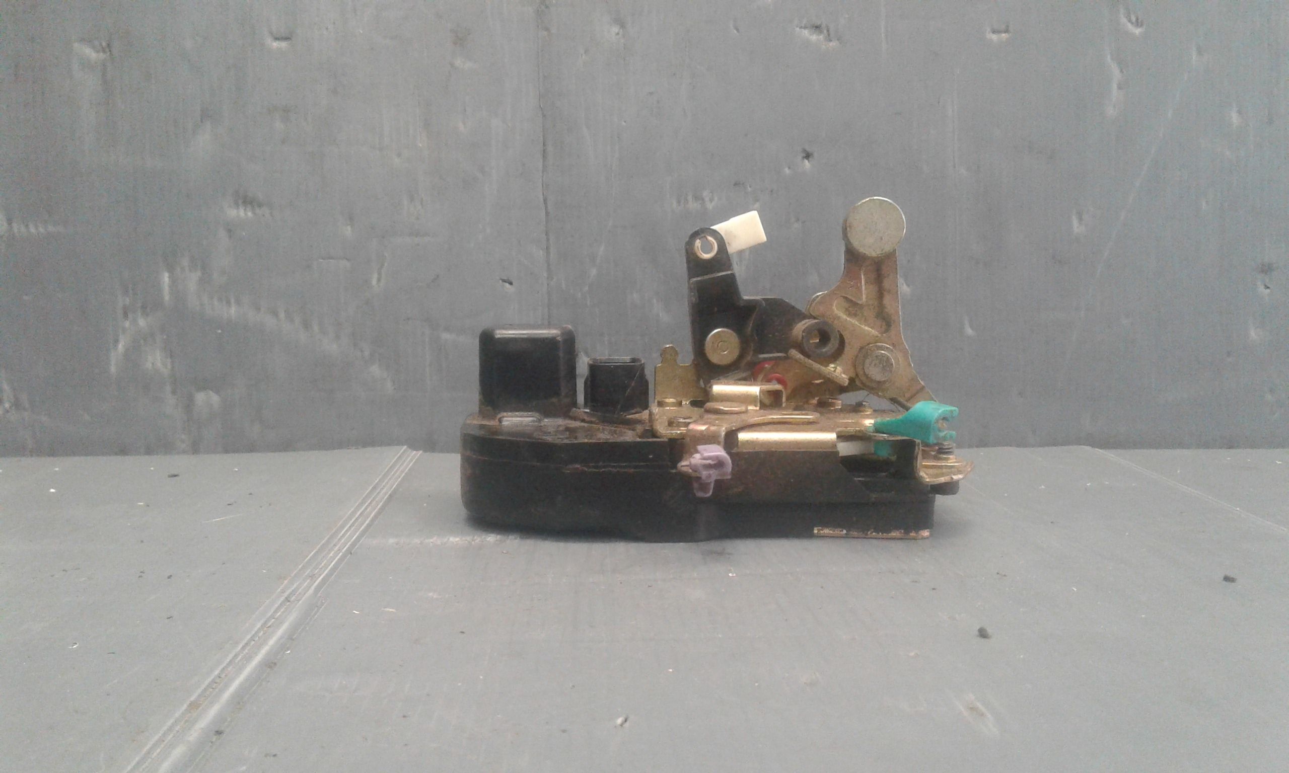 Serratura Anteriore Destra CHRYSLER PT Cruiser Berlina