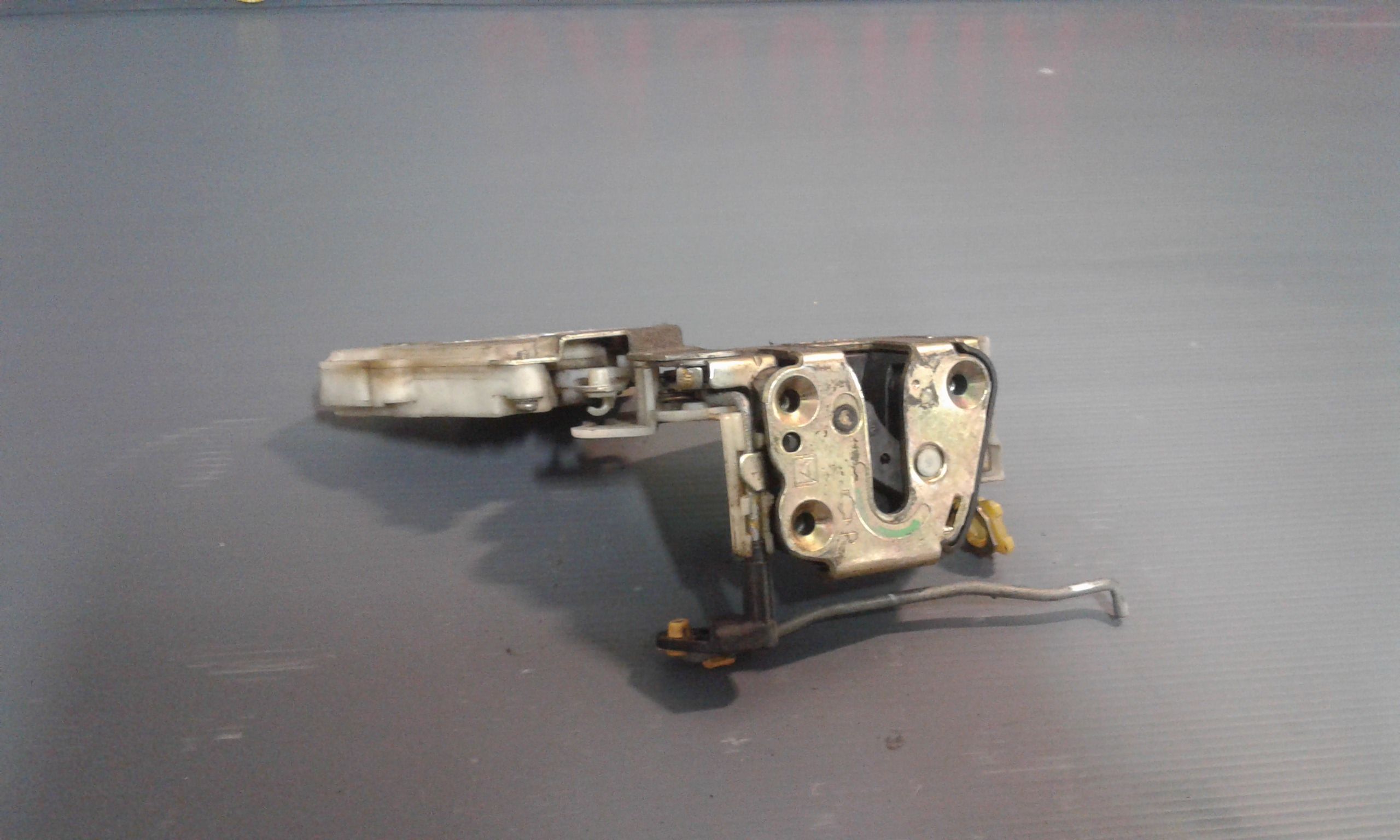 Serratura Anteriore Destra NISSAN Micra 2 Serie