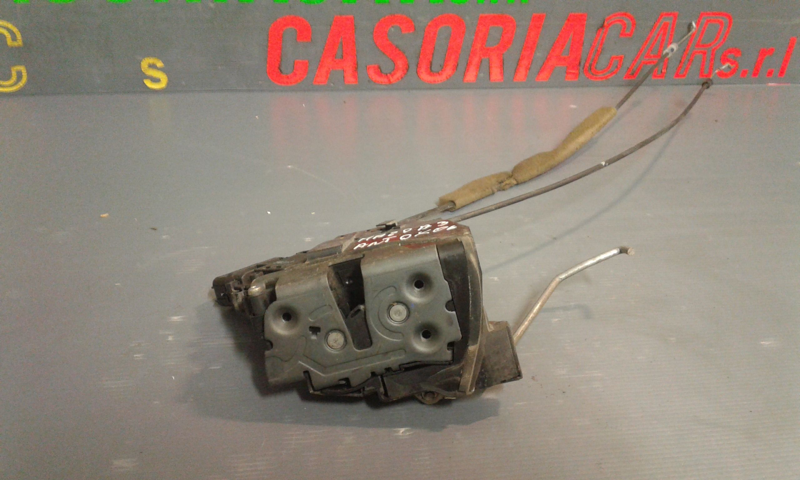 Serratura Anteriore Destra MAZDA 3 Berlina 1 Serie