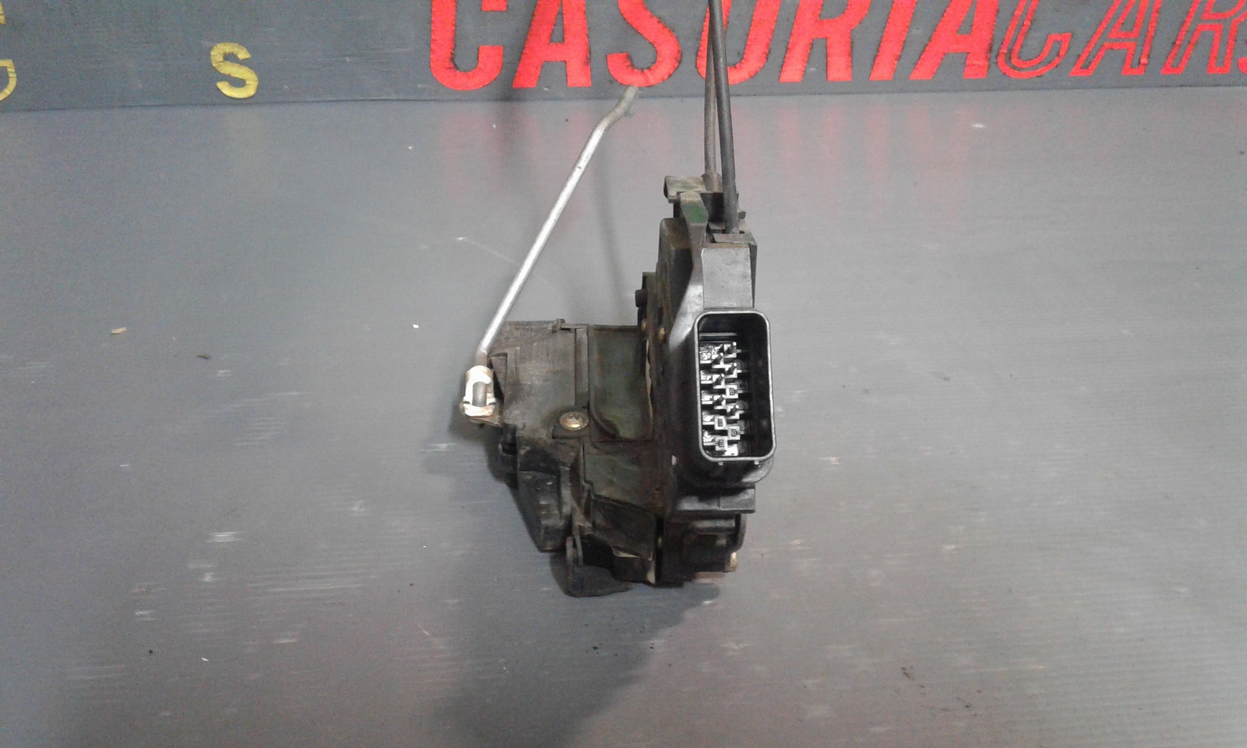 Serratura Anteriore Destra MAZDA 3 Berlina 1 Serie