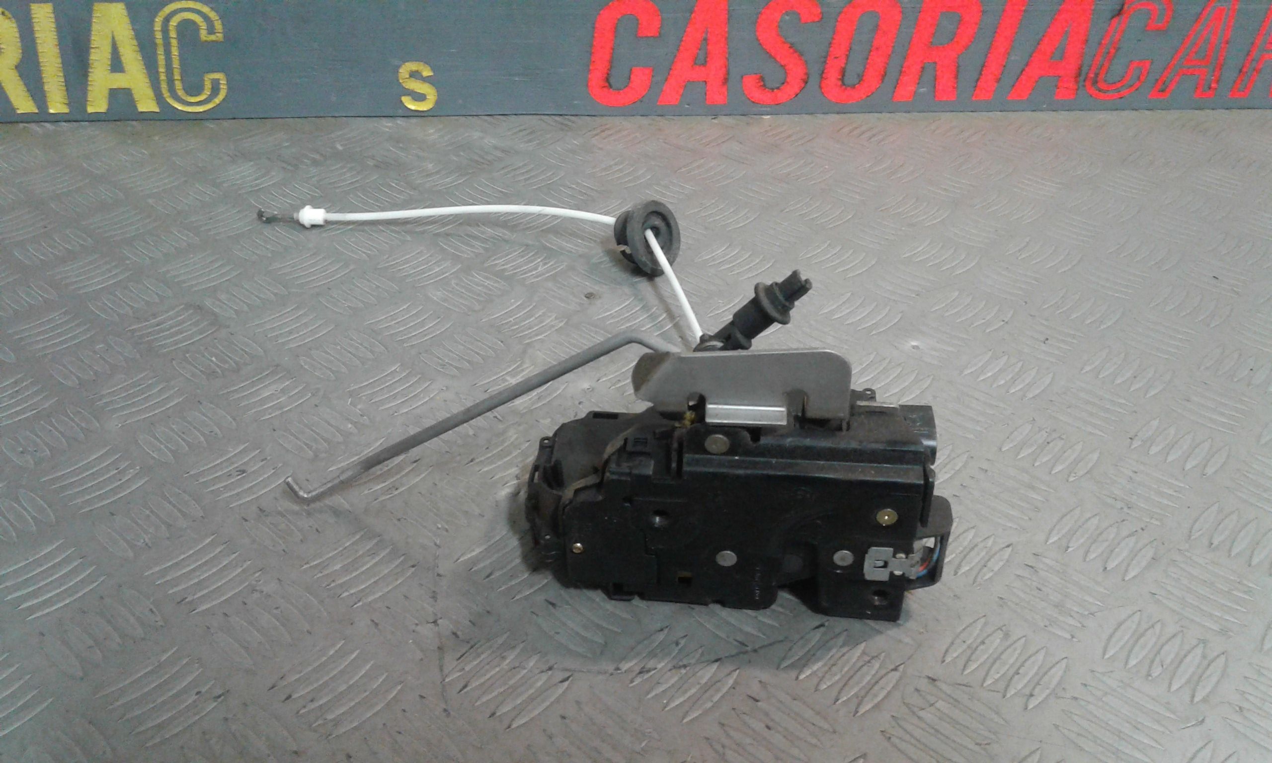 Serratura Anteriore Destra AUDI A4 Avant 2 Serie