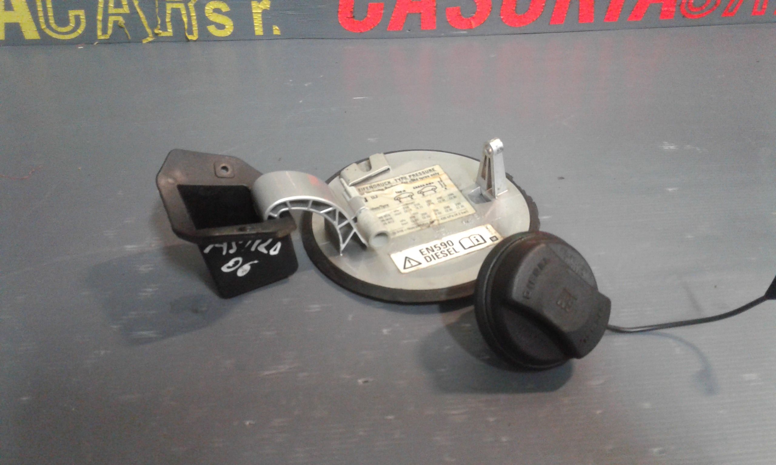 Sportellino Carburante OPEL Astra H S. Wagon