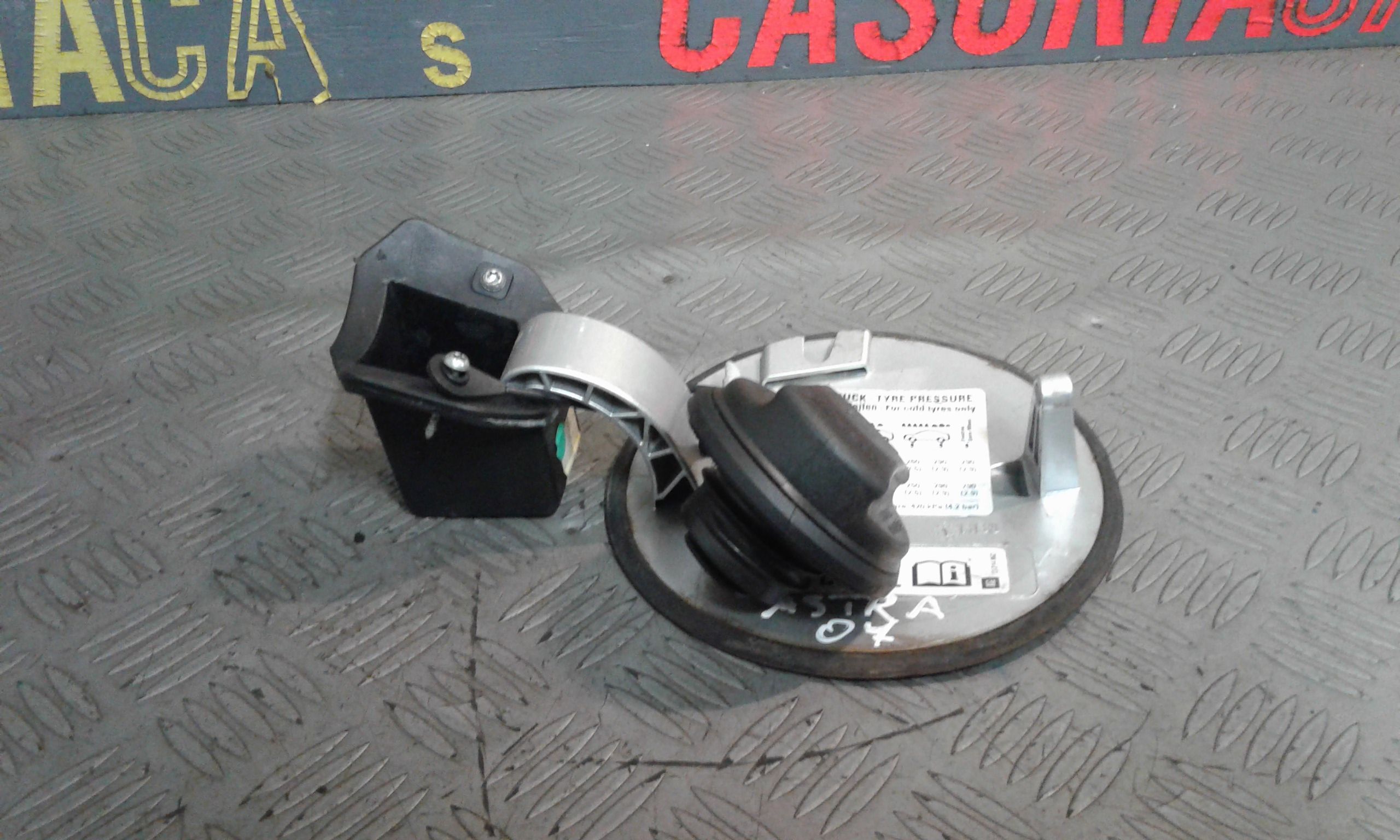 Sportellino Carburante OPEL Astra H Berlina