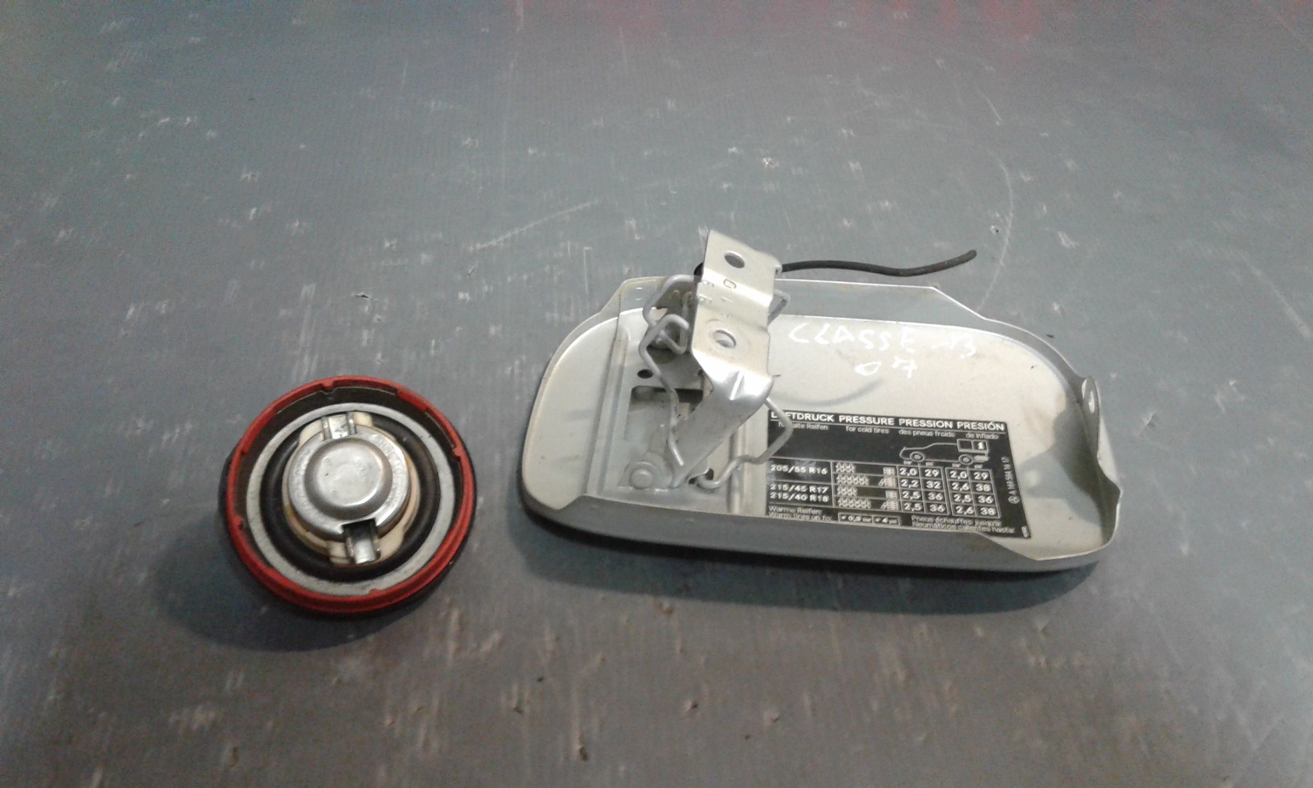 Sportellino Carburante MERCEDES Classe B W245 1 Serie