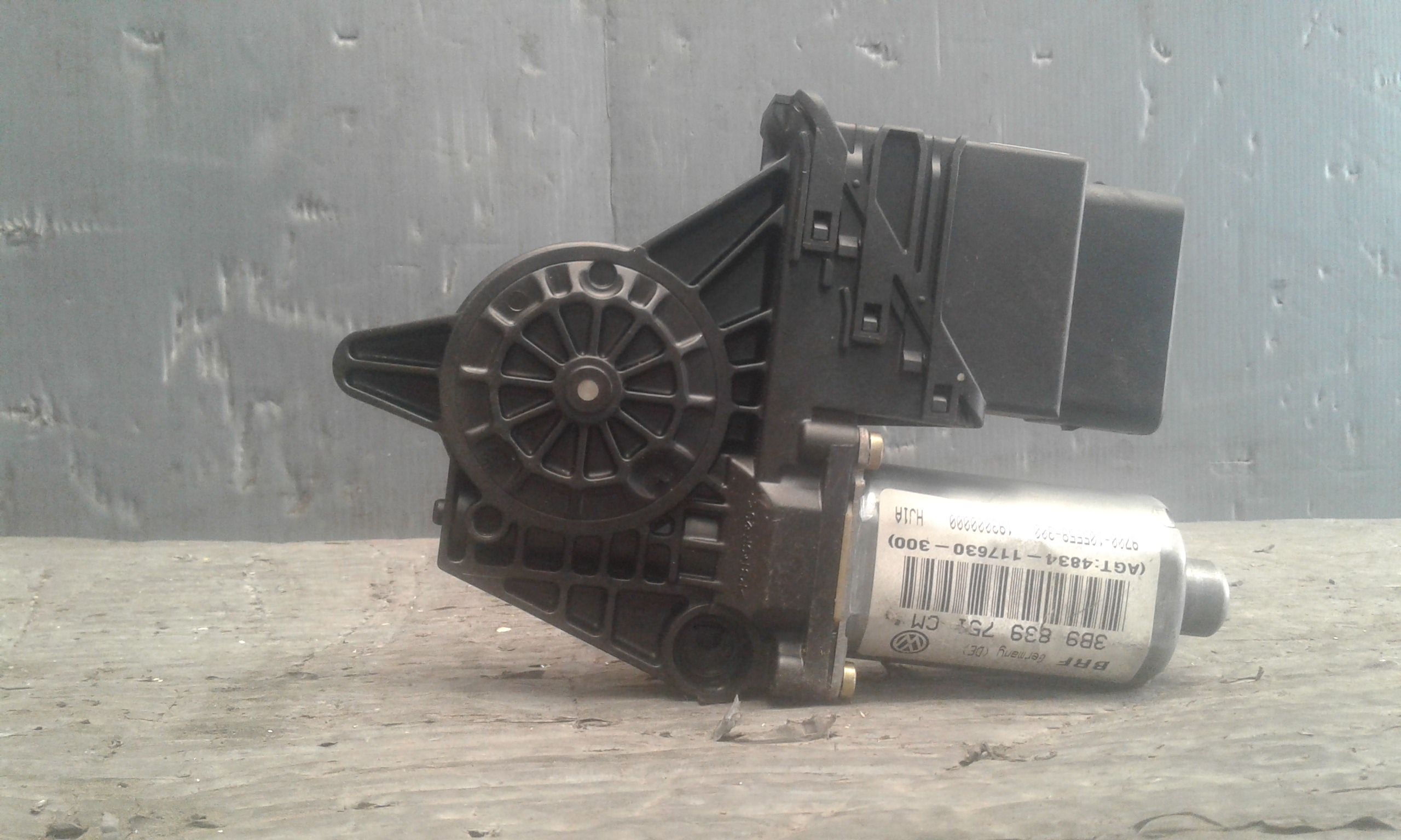 Motorino Alzavetro posteriore Sinistro VOLKSWAGEN Passat Variant 3 Serie