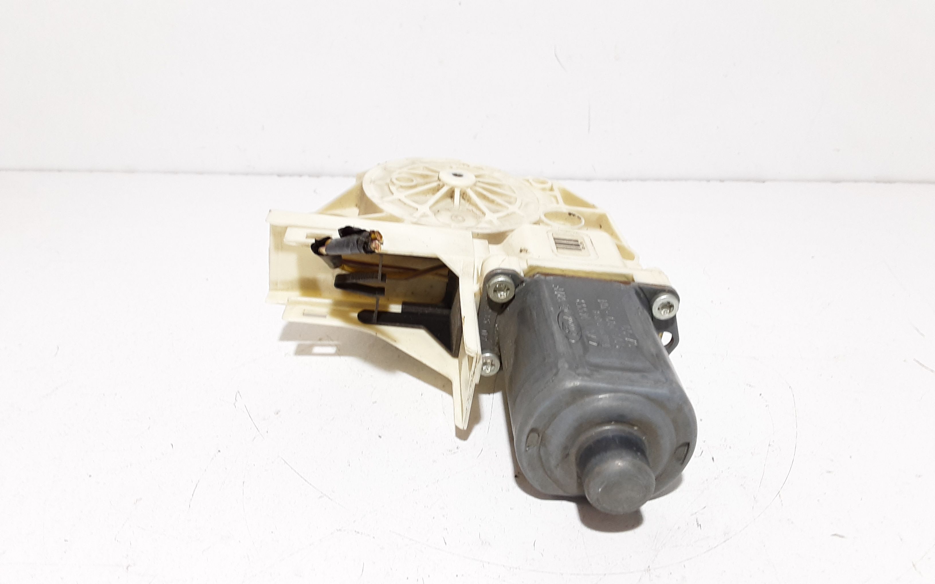 Motorino Alzavetro anteriore destra FORD Focus Berlina 3 Serie