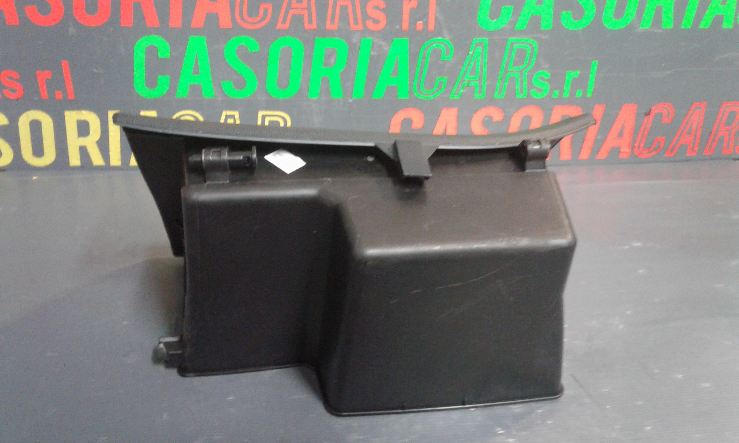 Cassetto porta oggetti FORD Fiesta 6 Serie