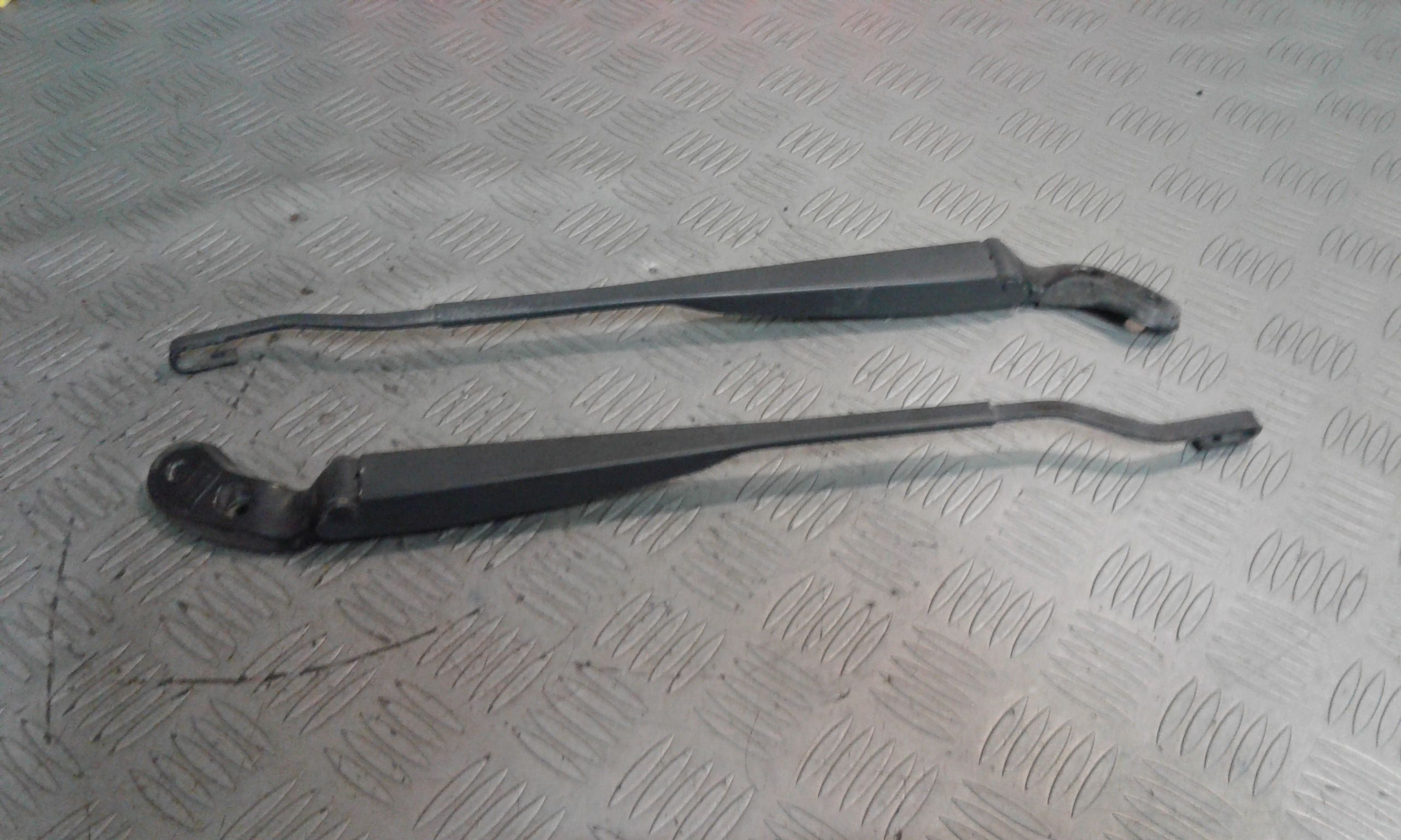 Bracci Tergi ant. MINI One 1 Serie