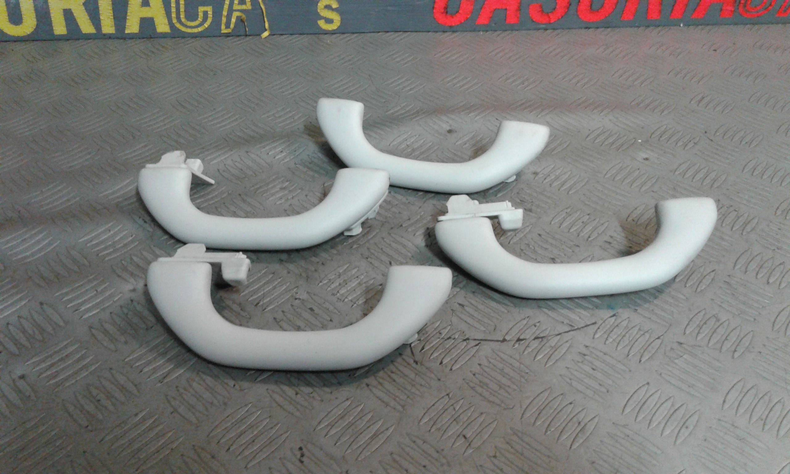 Maniglie Tetto VOLKSWAGEN Golf 5 Berlina