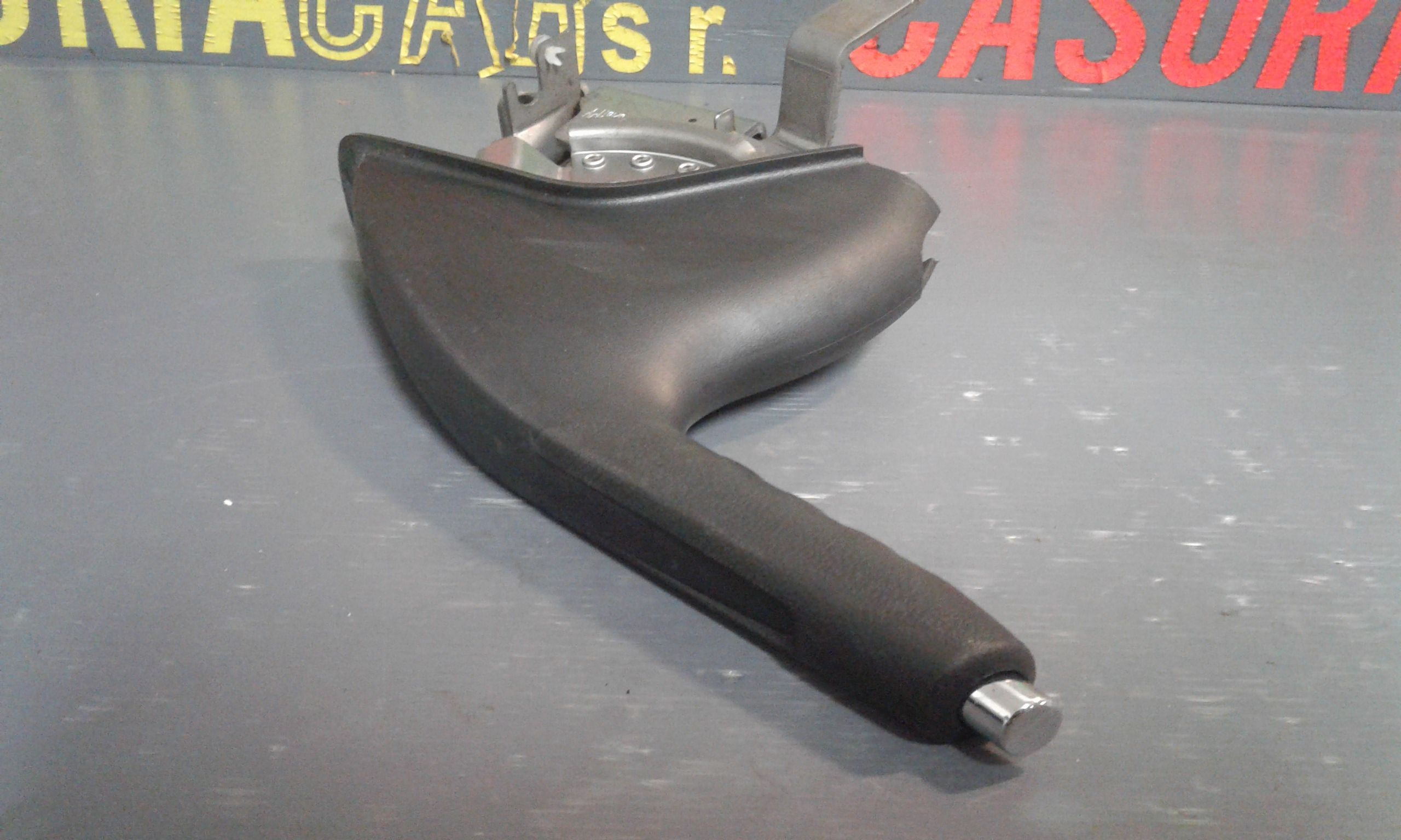 Leva Freno a Mano FORD Fiesta 6 Serie