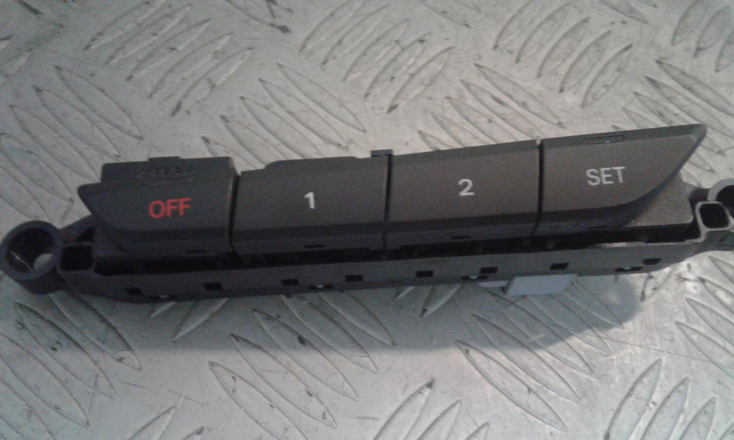 Pulsante AUDI A8 3 Serie