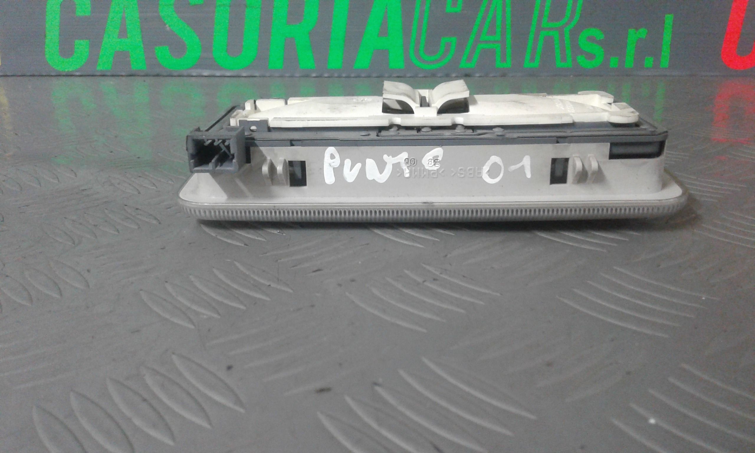 Luce di cortesia anteriore FIAT Punto Berlina 5P 2 Serie