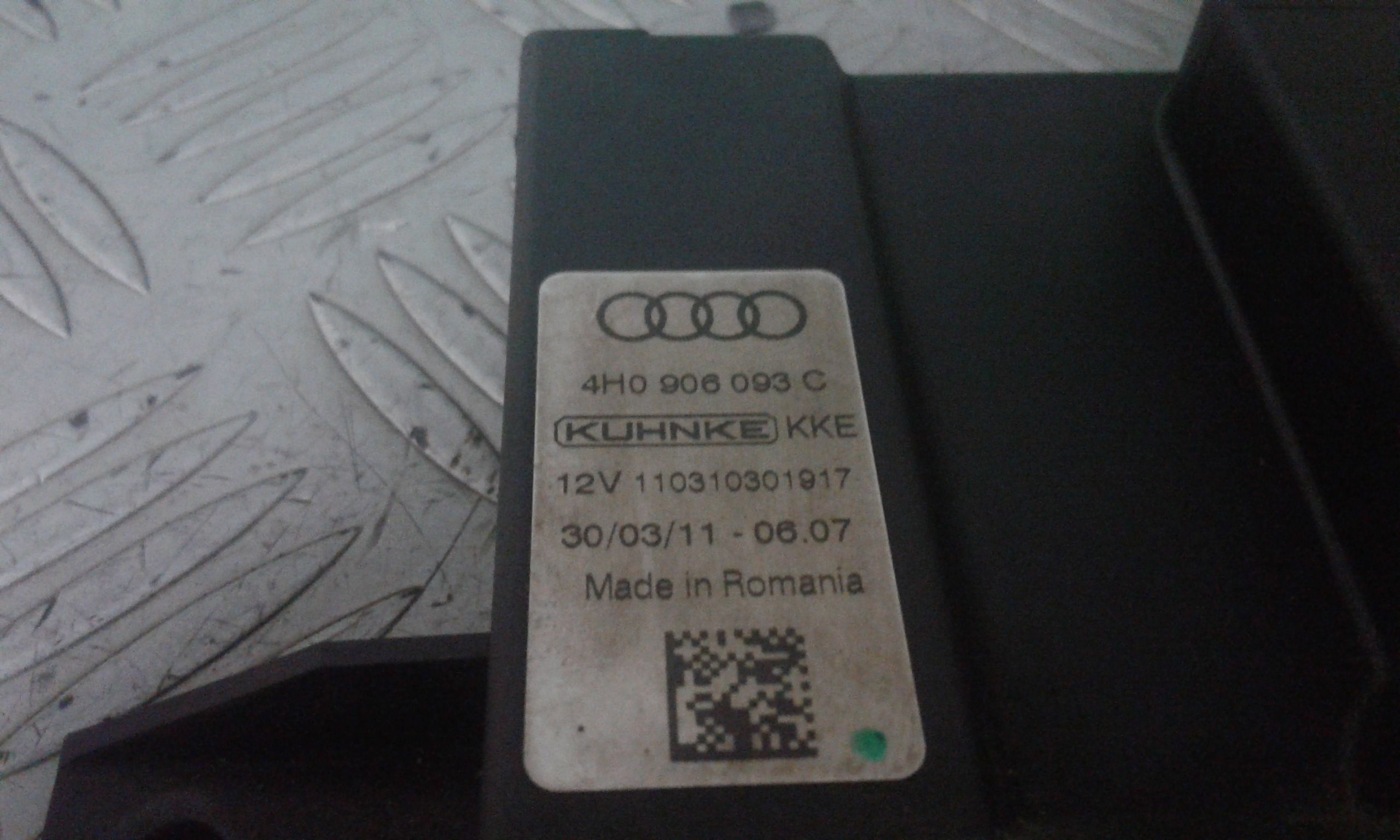 Centralina pompa carburante AUDI A8 3 Serie