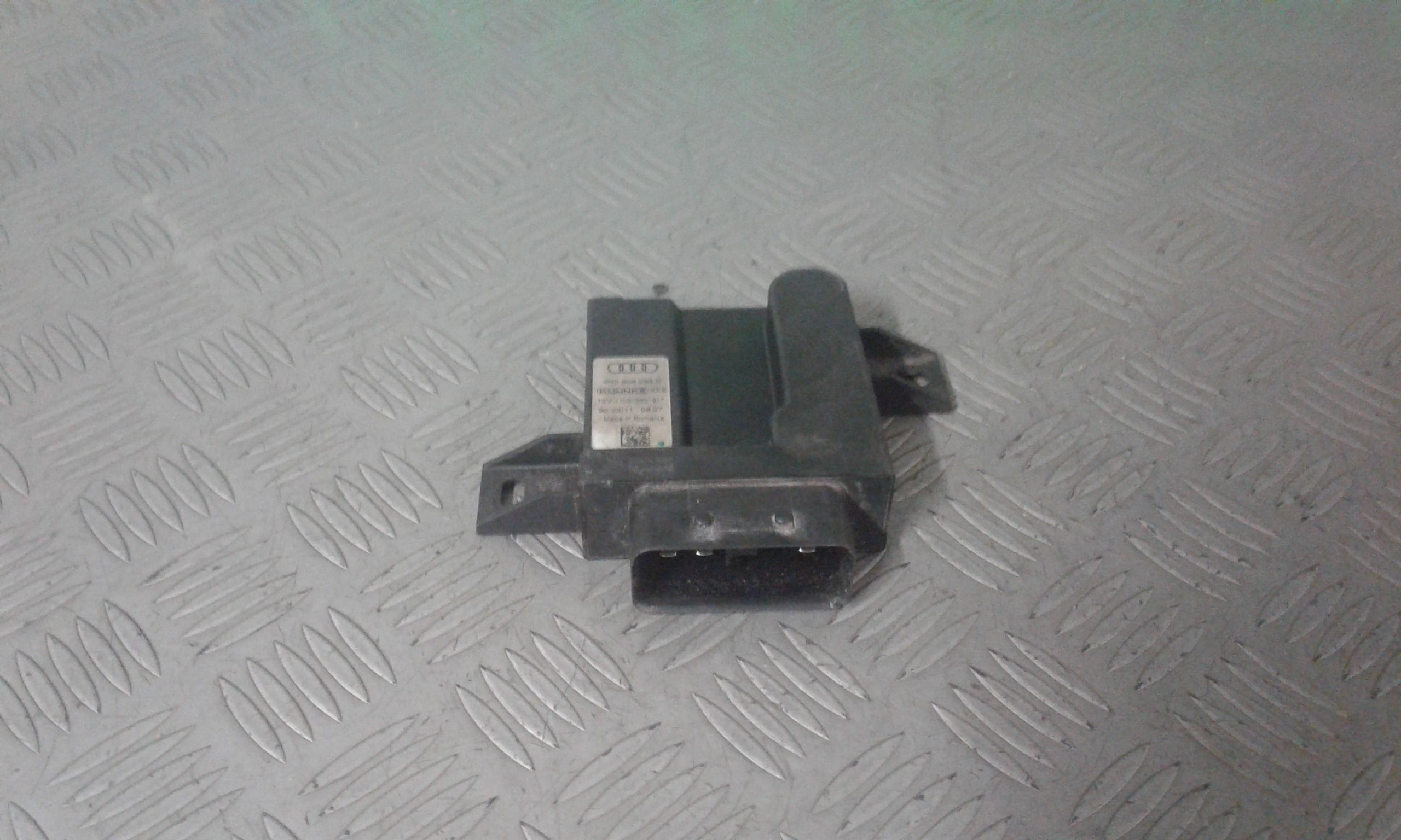 Centralina pompa carburante AUDI A8 3 Serie