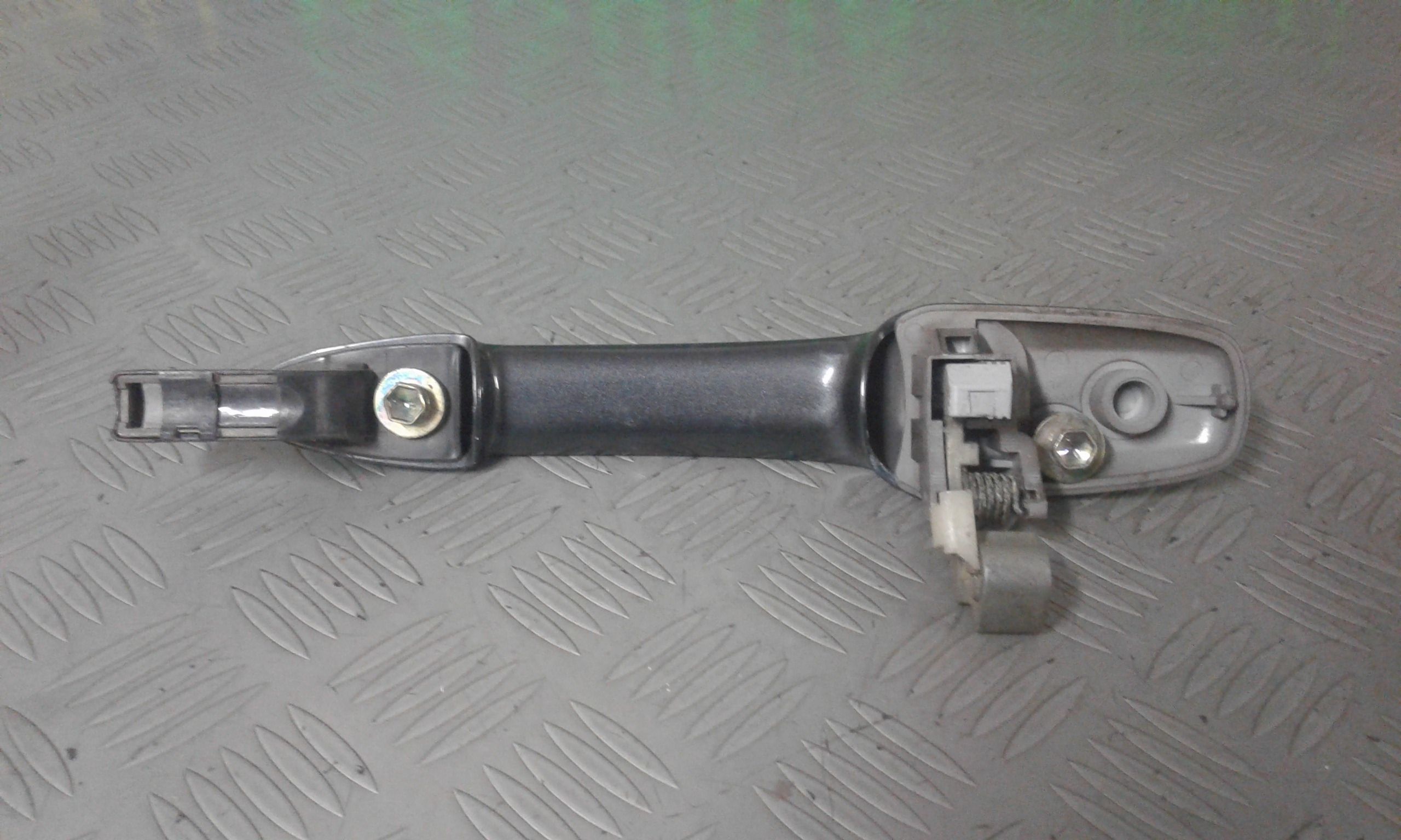 Maniglia esterna Posteriore Sinistra MAZDA 3 Berlina 1 Serie