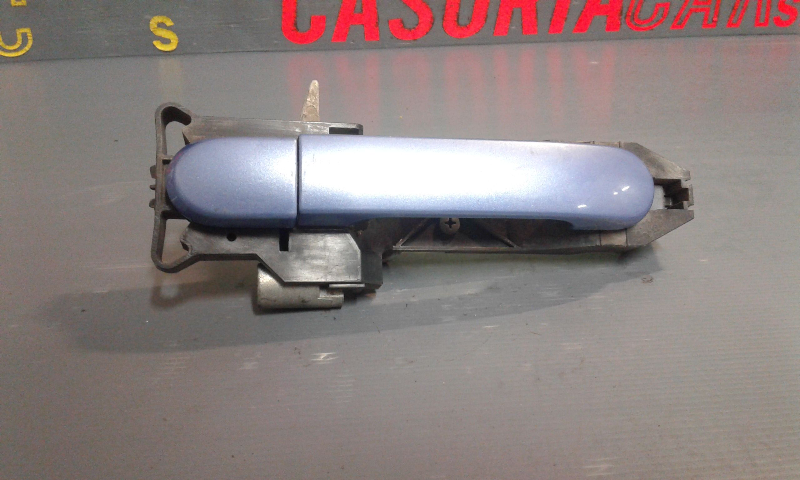 Maniglia esterna Posteriore Sinistra NISSAN Micra 4 Serie