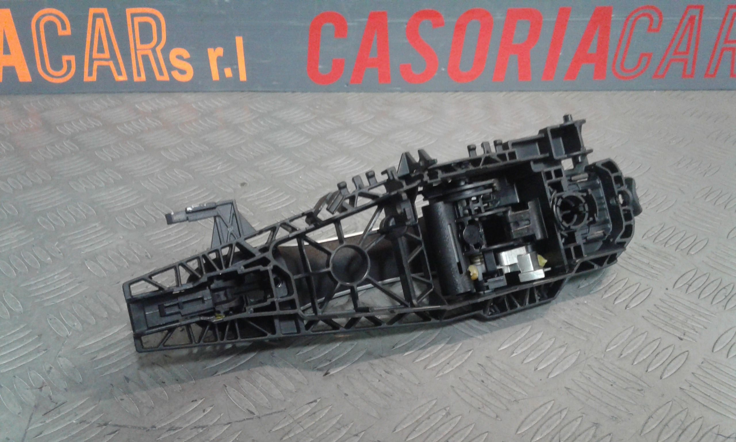 Maniglia esterna Posteriore Sinistra JEEP Renegade Serie