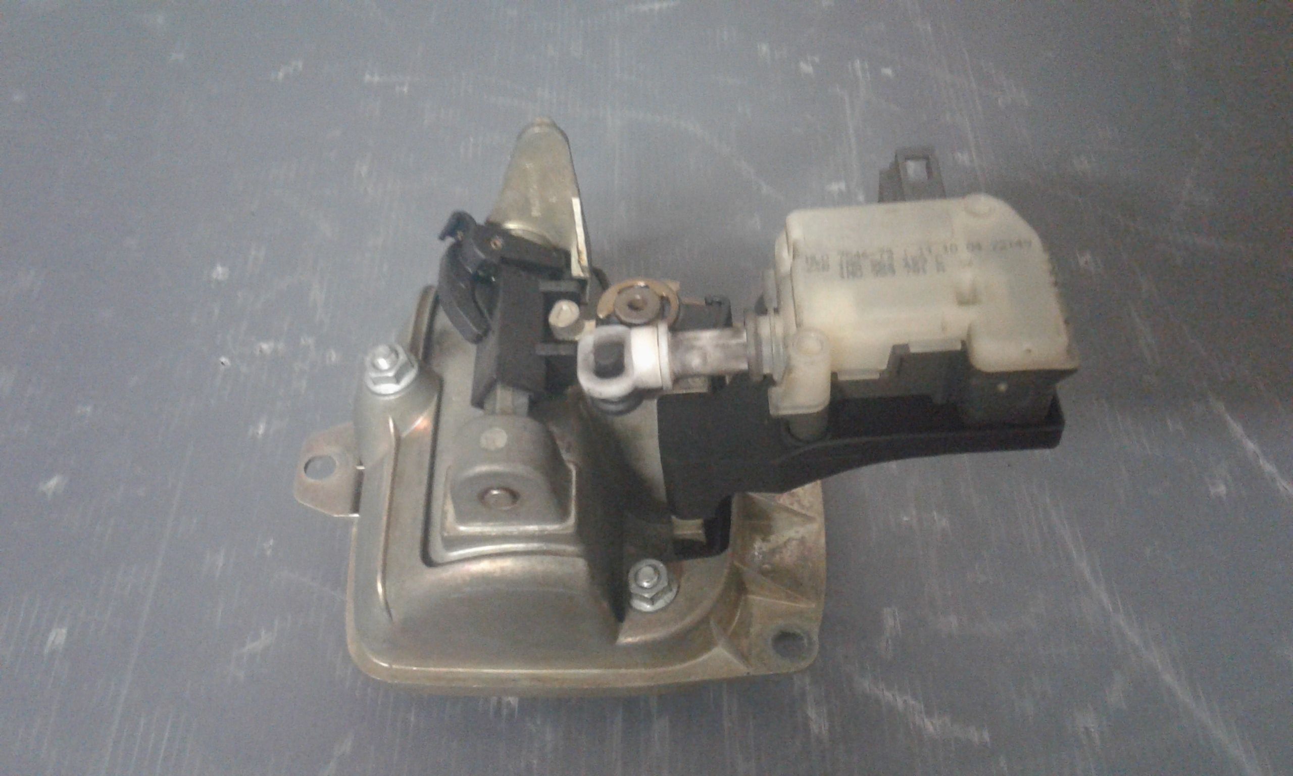 Serratura Cofano Posteriore SEAT Ibiza 5 Serie