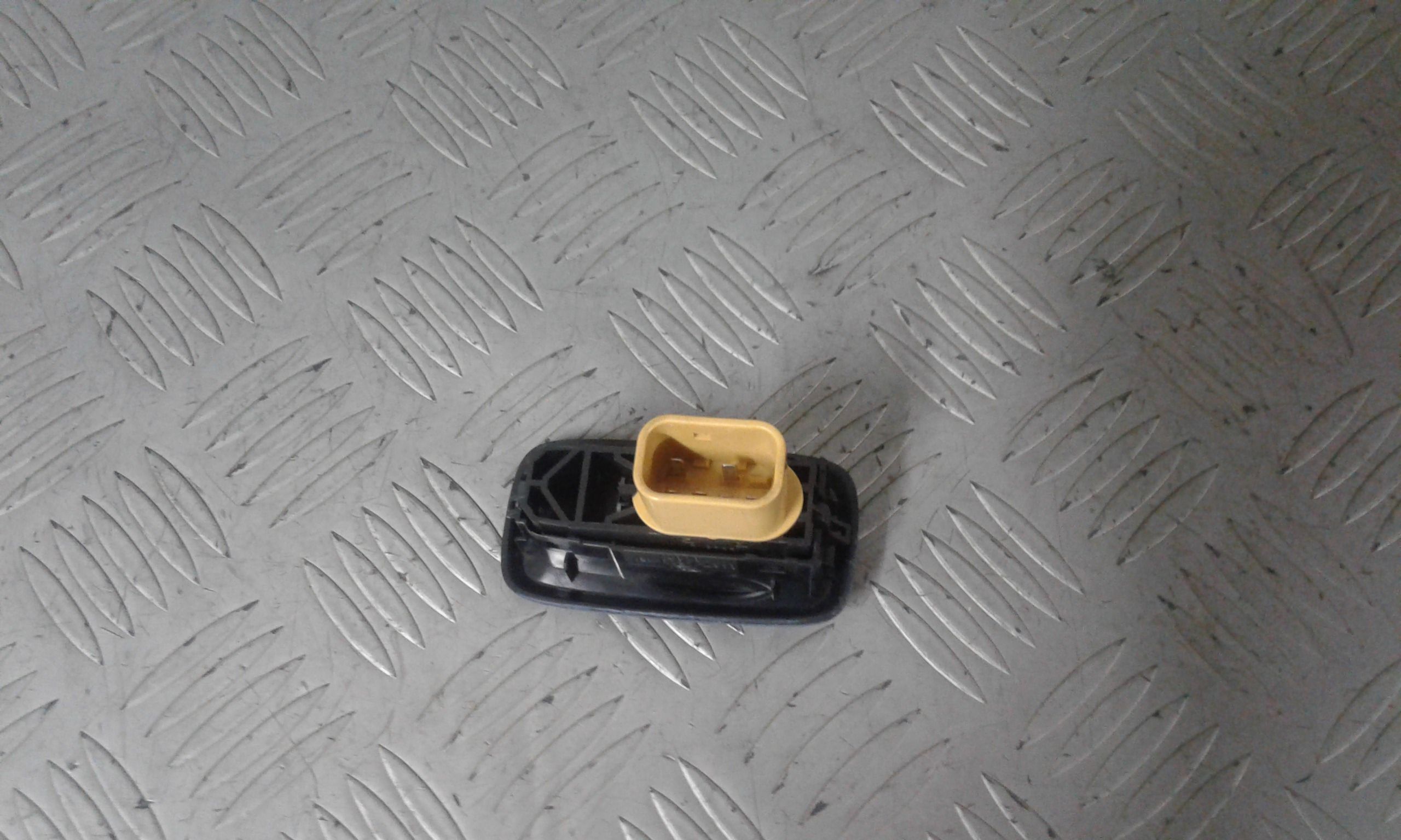 Pulsantiera Posteriore Sinistra FORD Fiesta 6 Serie