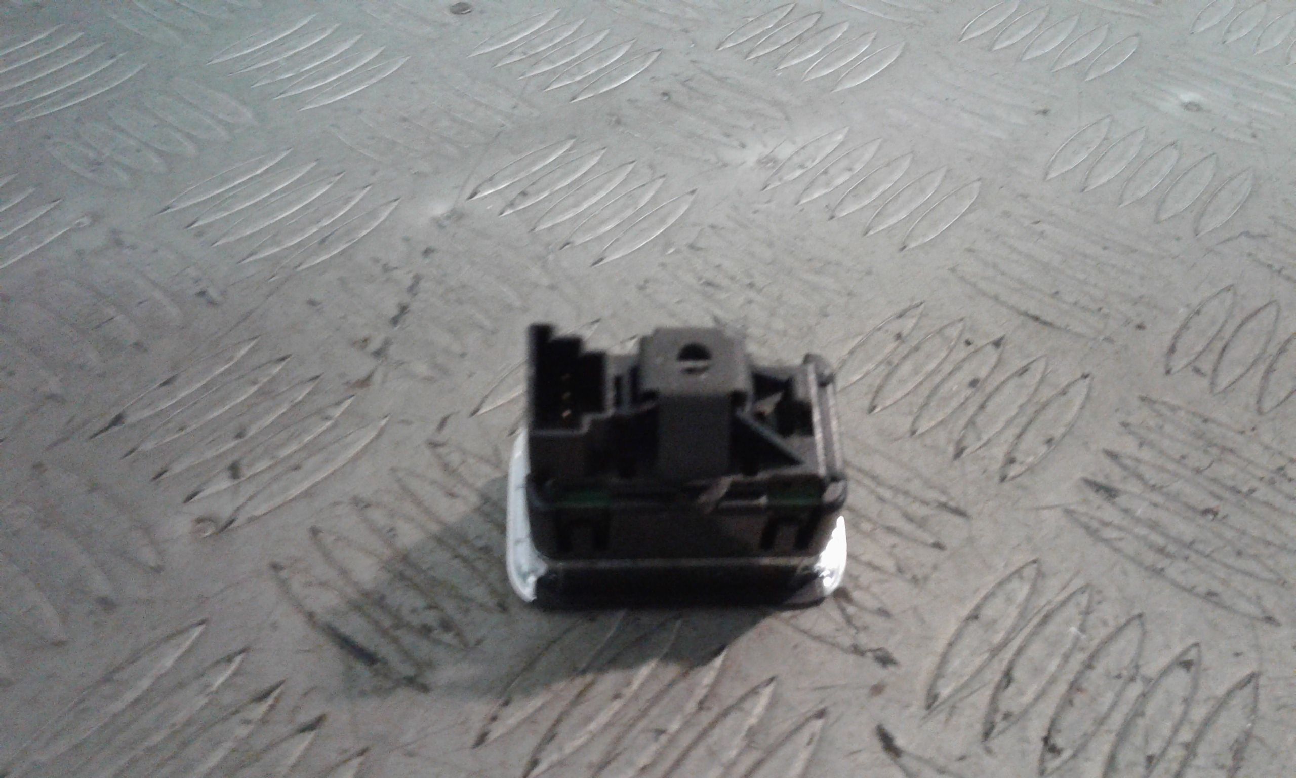 Pulsantiera Posteriore Sinistra MERCEDES Classe A W176 5 Serie