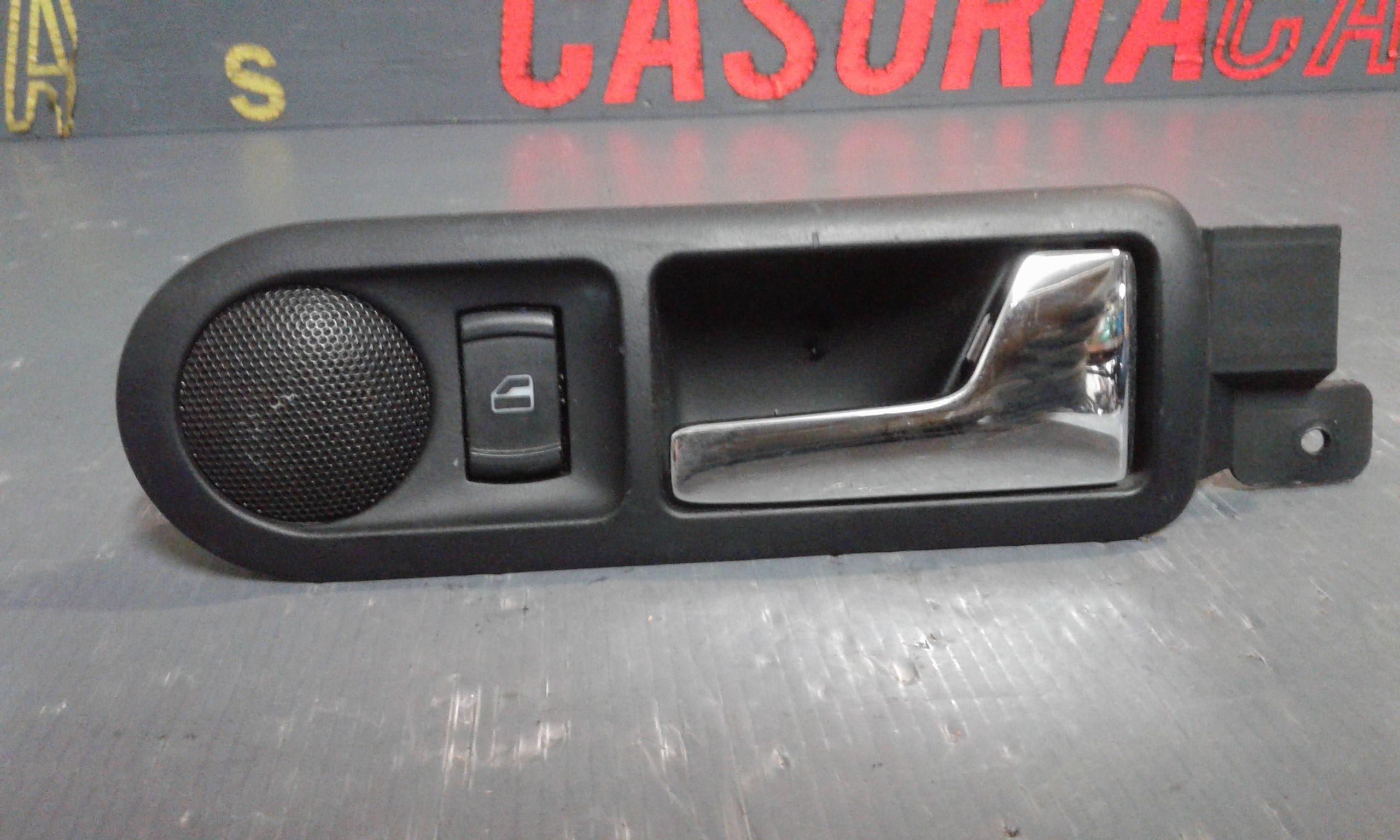 Maniglia interna Posteriore Destra VOLKSWAGEN Passat Berlina 3 Serie