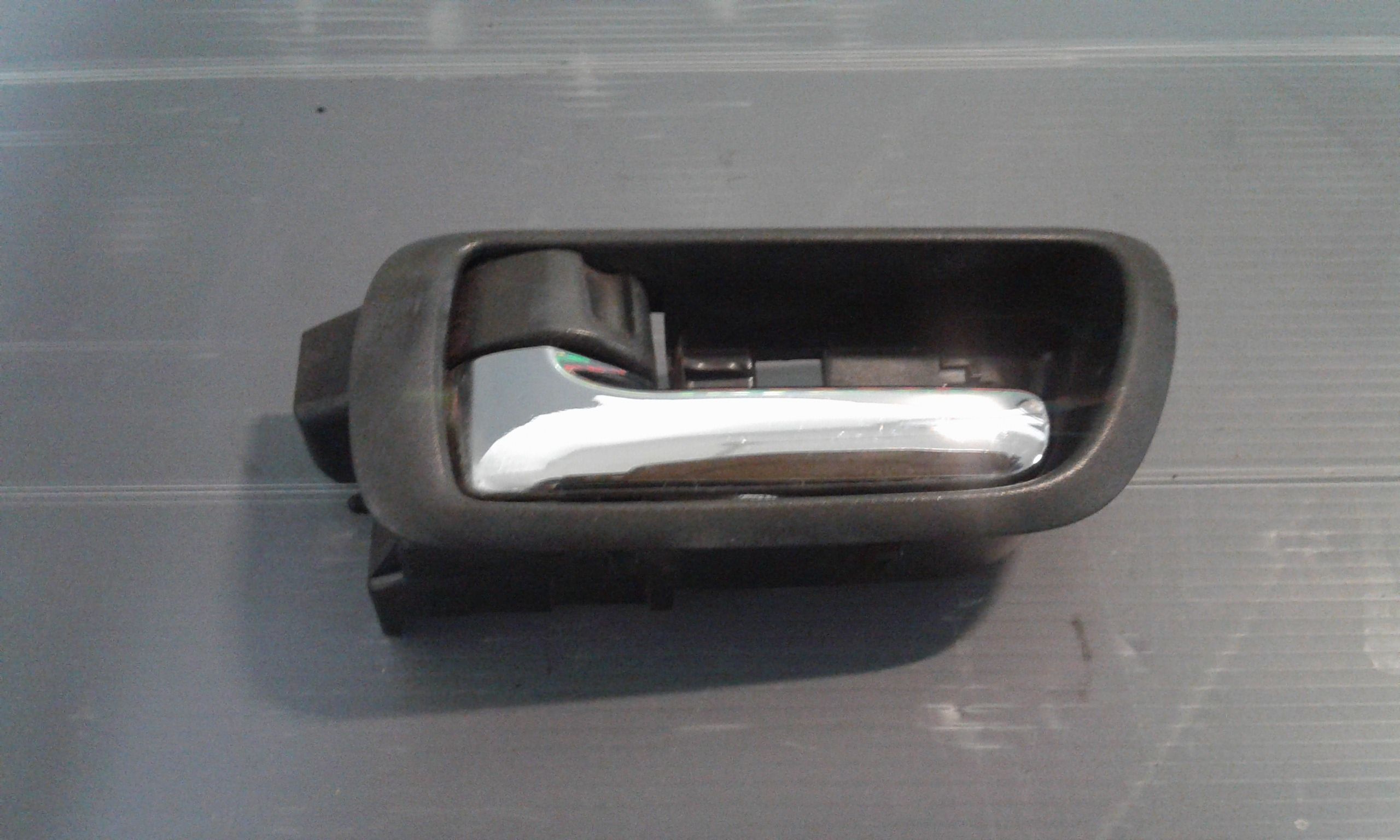 Maniglia interna Posteriore Sinistra TOYOTA Corolla Berlina 4 Serie