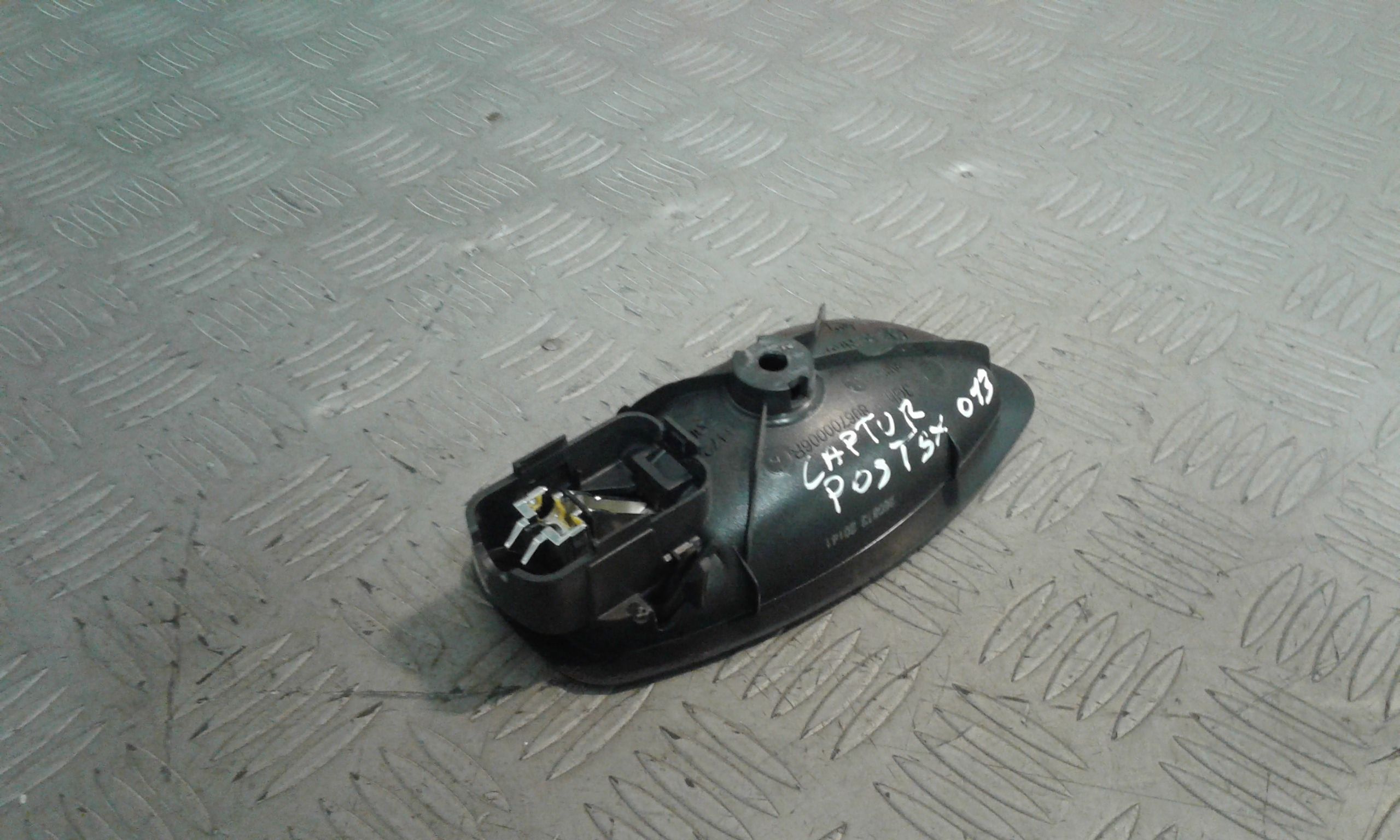 Maniglia interna Posteriore Sinistra RENAULT Captur Serie