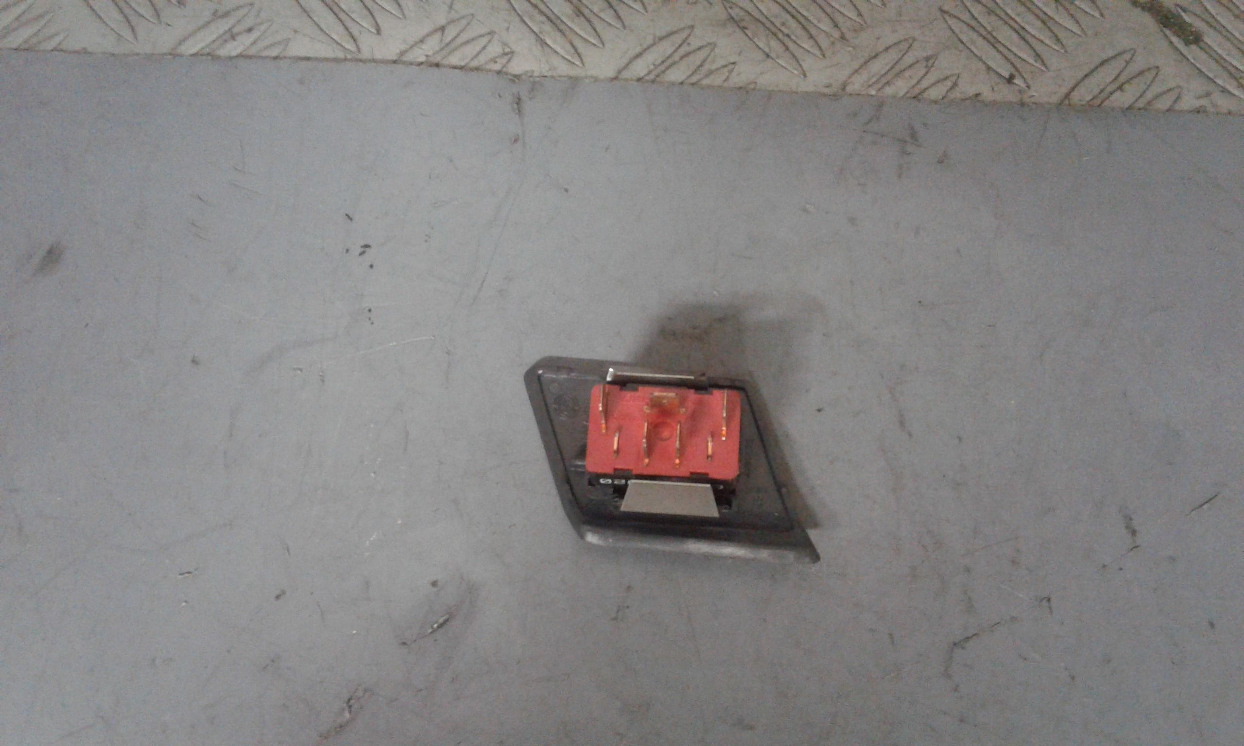 Pulsantiera Posteriore Destra ALFA ROMEO 155 2 serie