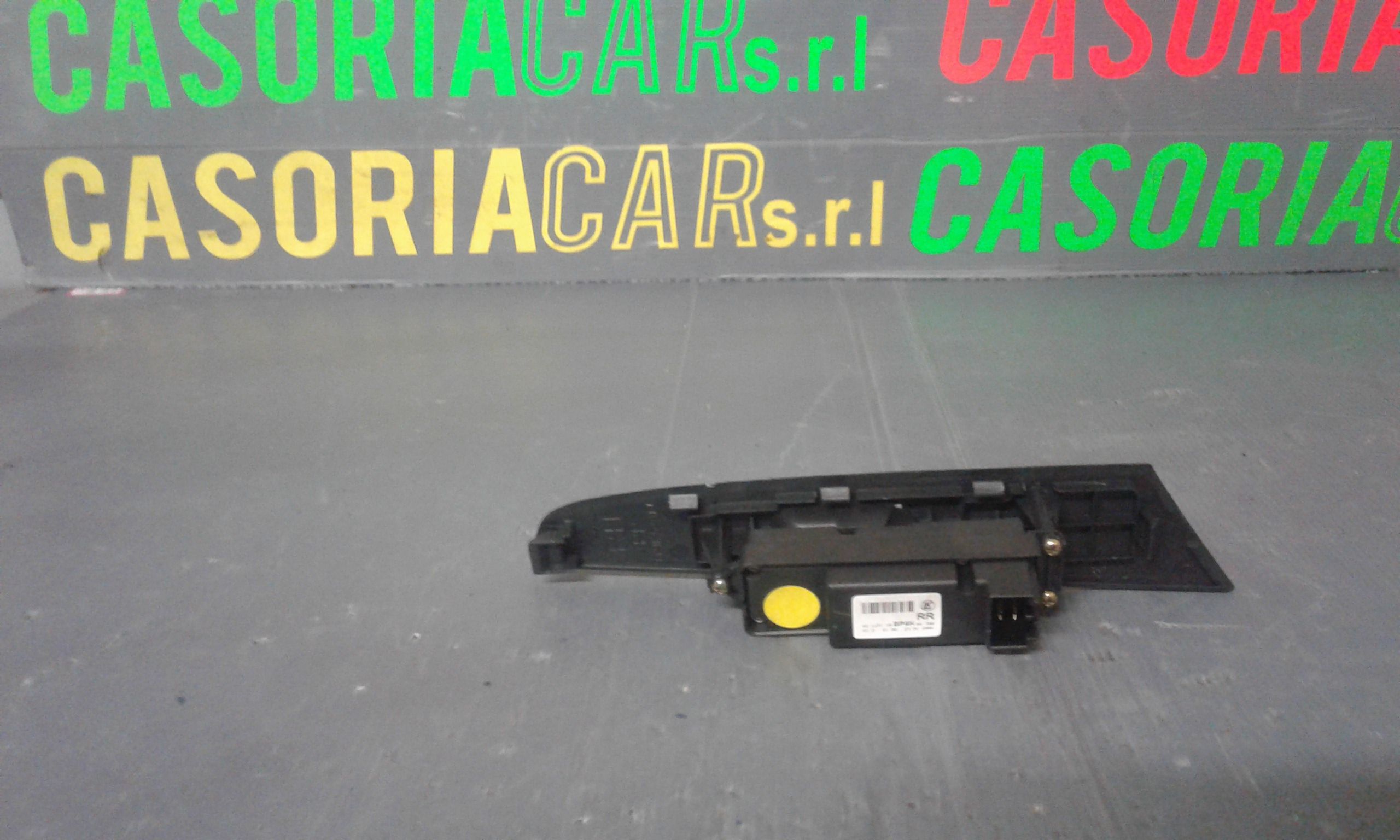 Pulsantiera Posteriore Destra MAZDA 3 Berlina 1 Serie