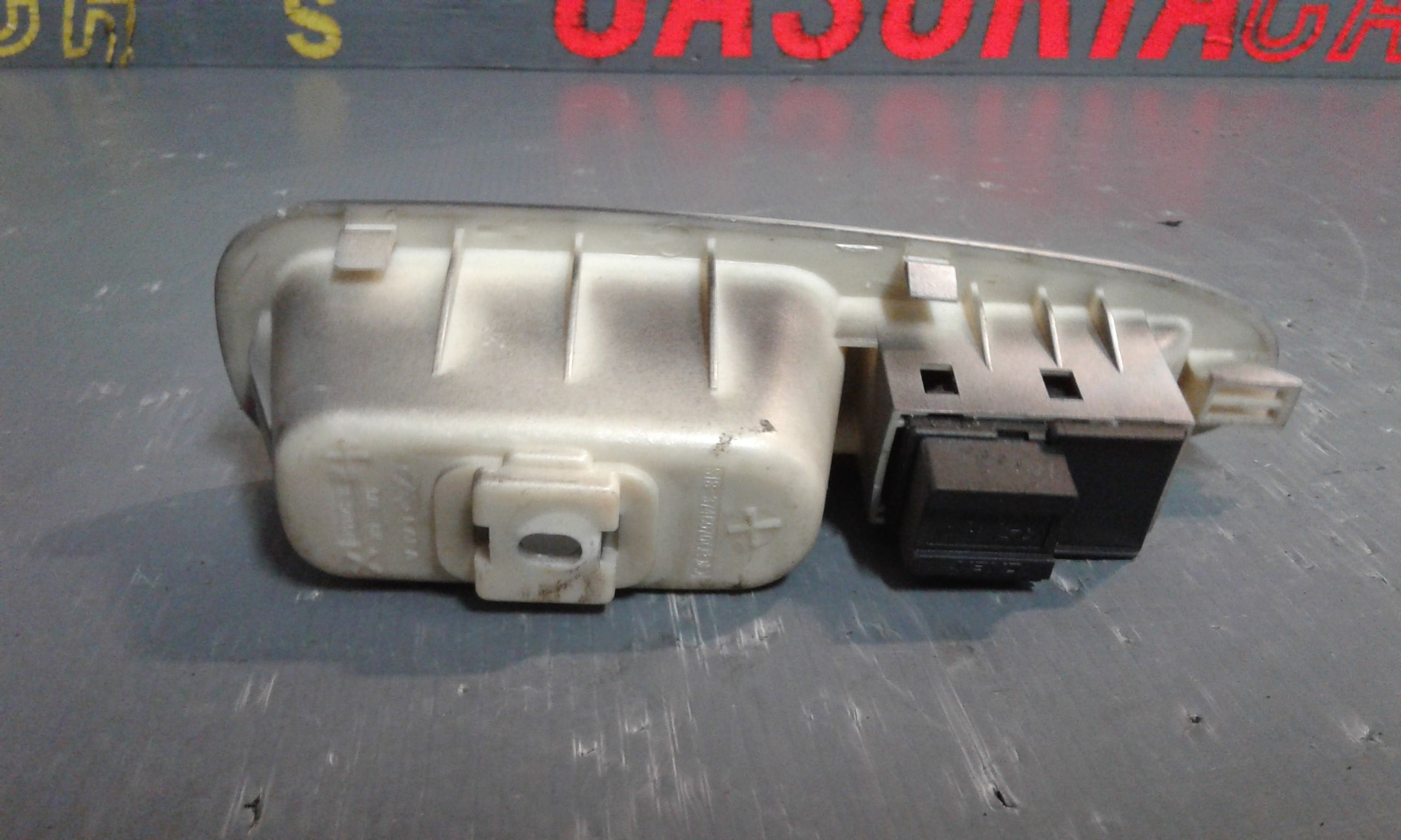 Pulsantiera Posteriore Destra DR 1 1 Serie