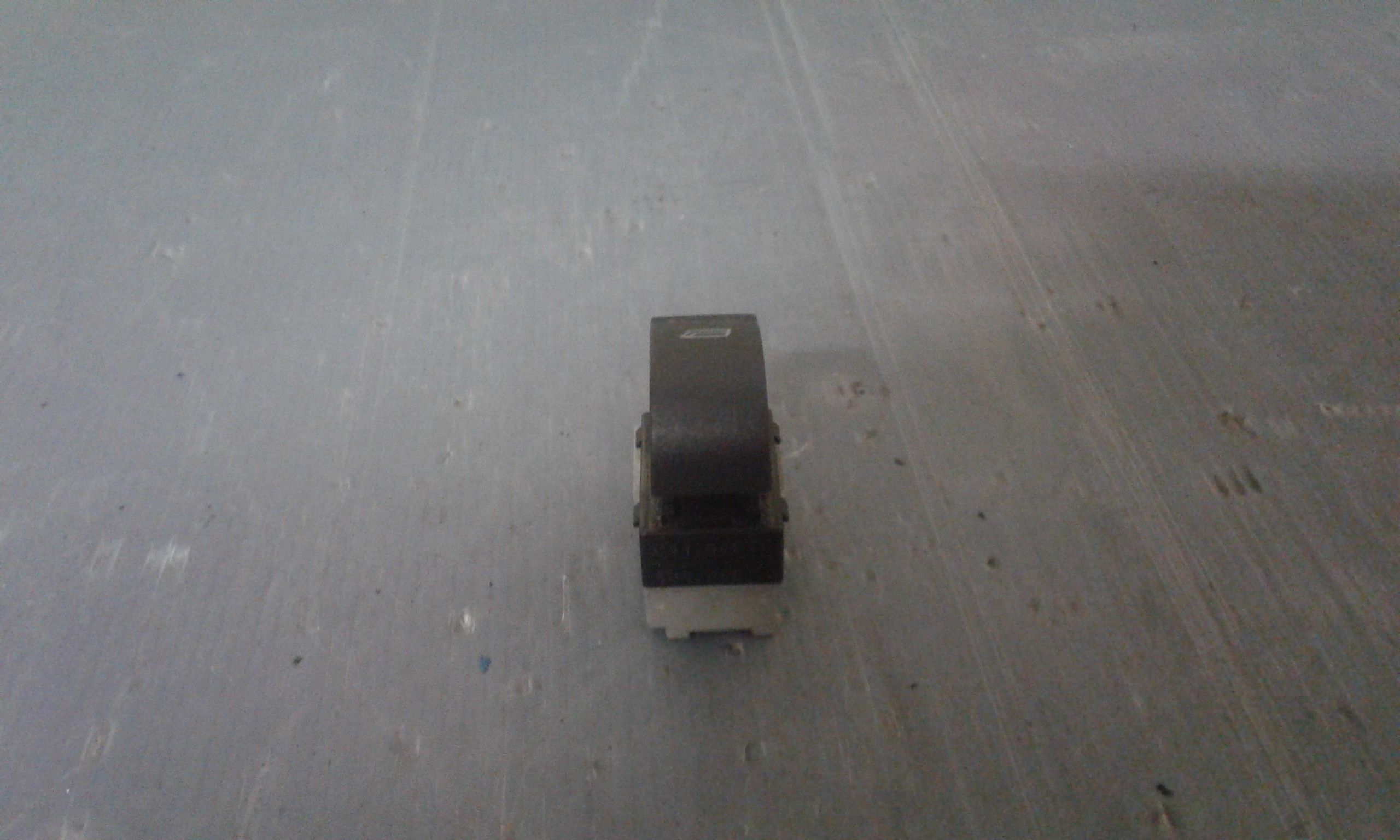 Pulsantiera Posteriore Destra AUDI A6 Avant 2 Serie