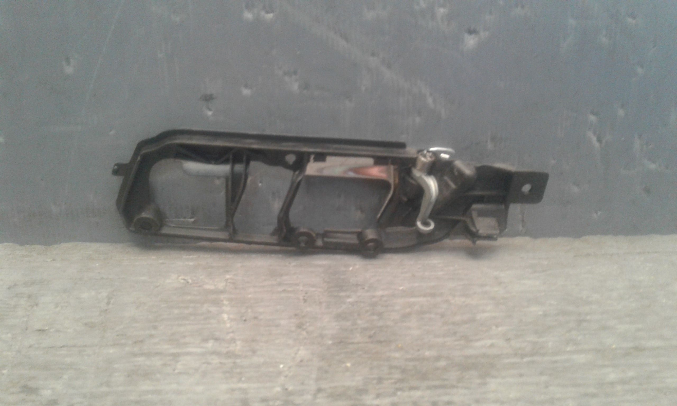 Maniglia interna Anteriore Destra VOLKSWAGEN Polo 4 Serie