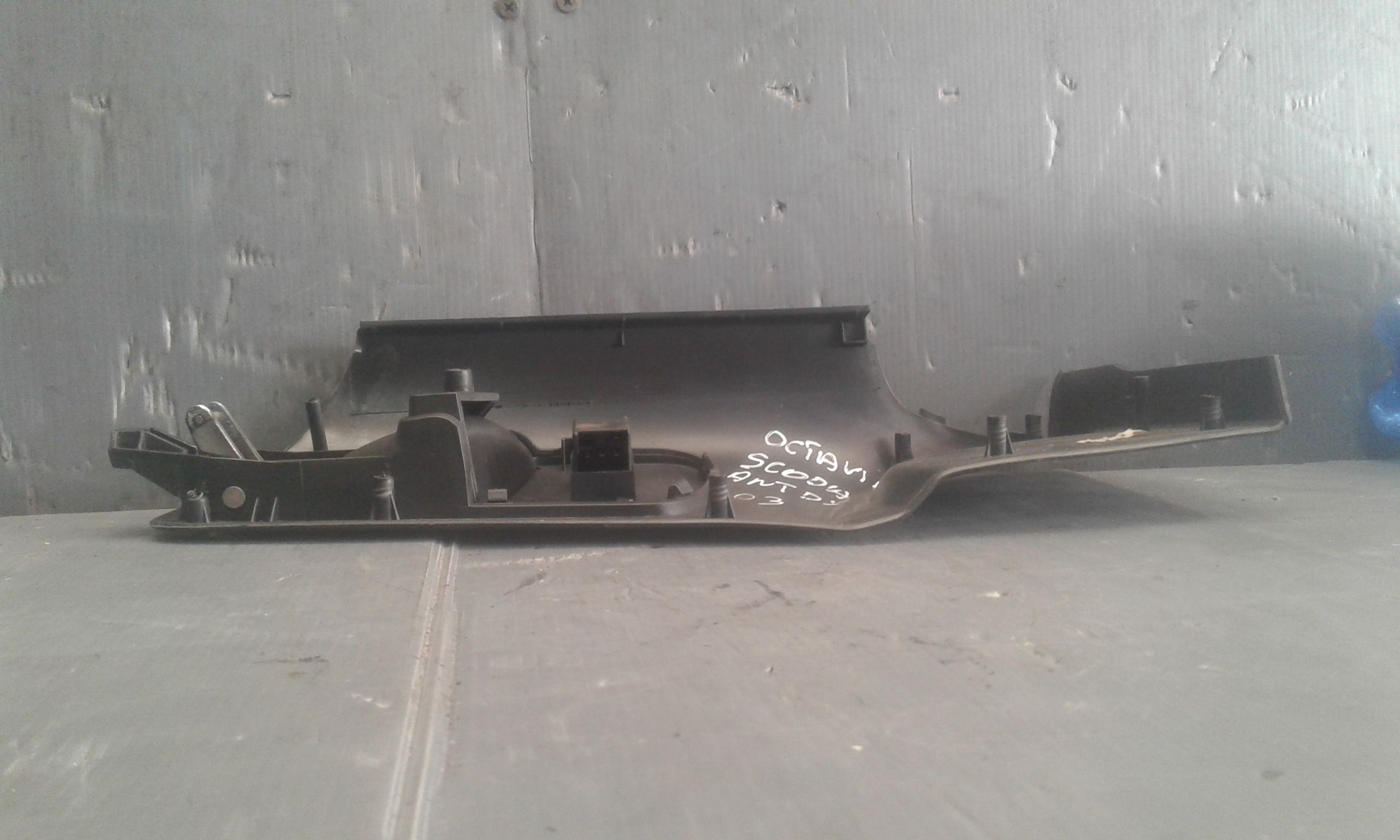 Maniglia interna Anteriore Destra SKODA Octavia Berlina 2 Serie