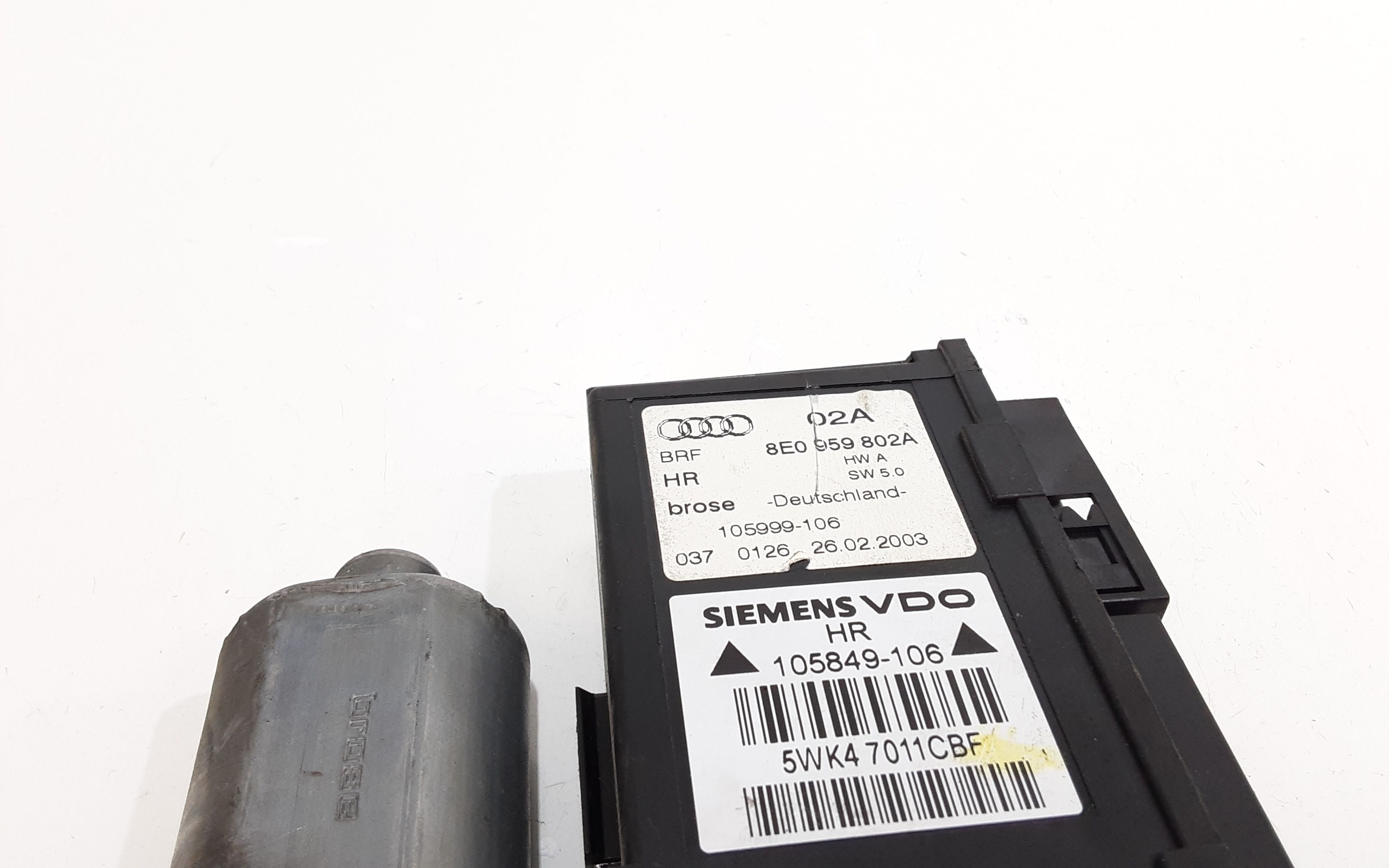 Motorino Alzavetro posteriore destra AUDI A4 Avant (8E) 1 serie