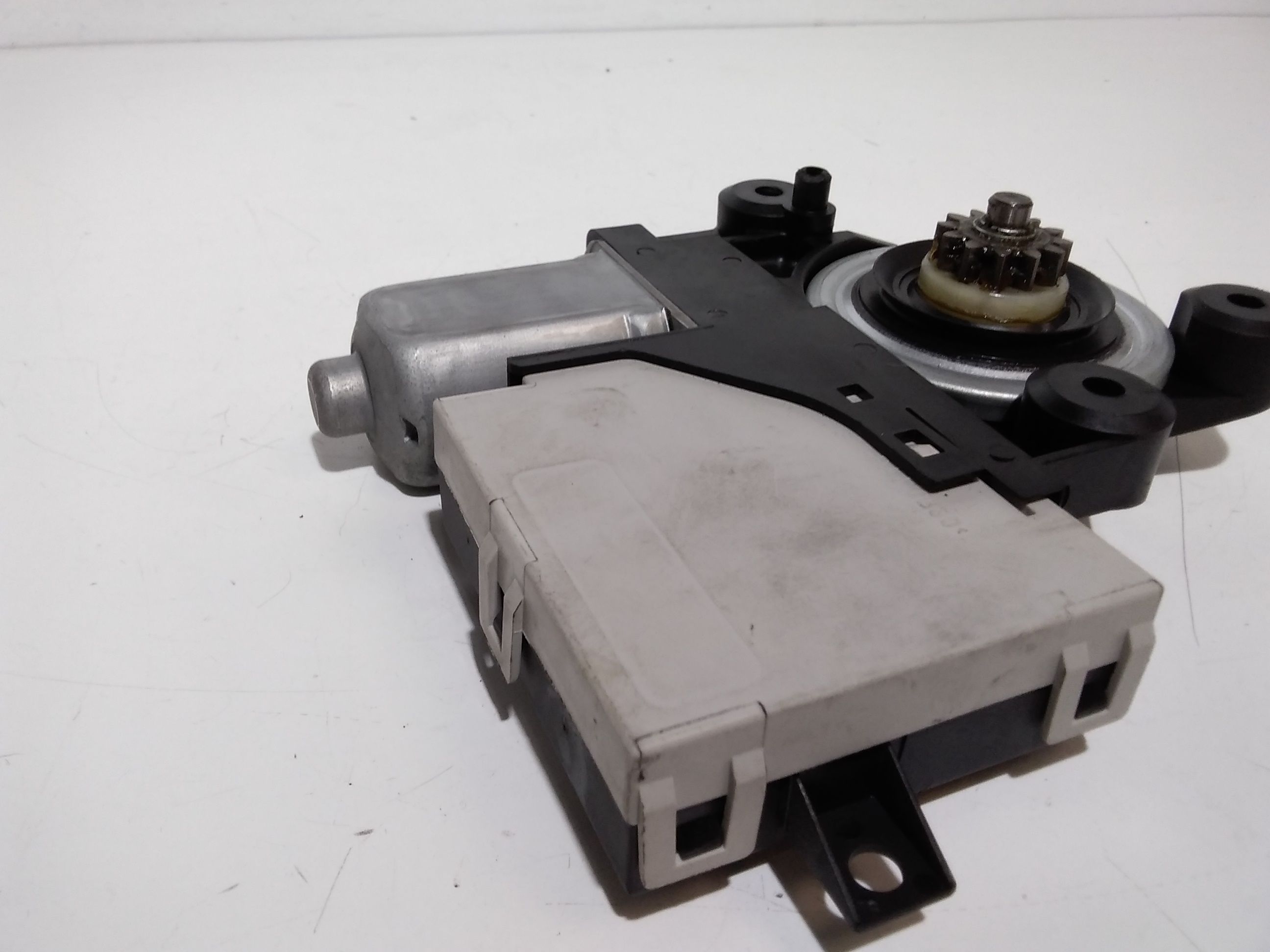 Motorino Alzavetro posteriore destra FORD Focus Berlina 3 Serie