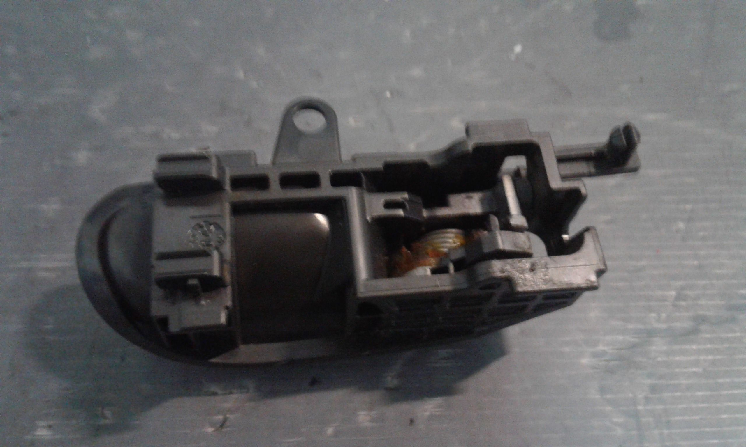 Maniglia interna anteriore Sinistra TOYOTA Yaris 2 Serie