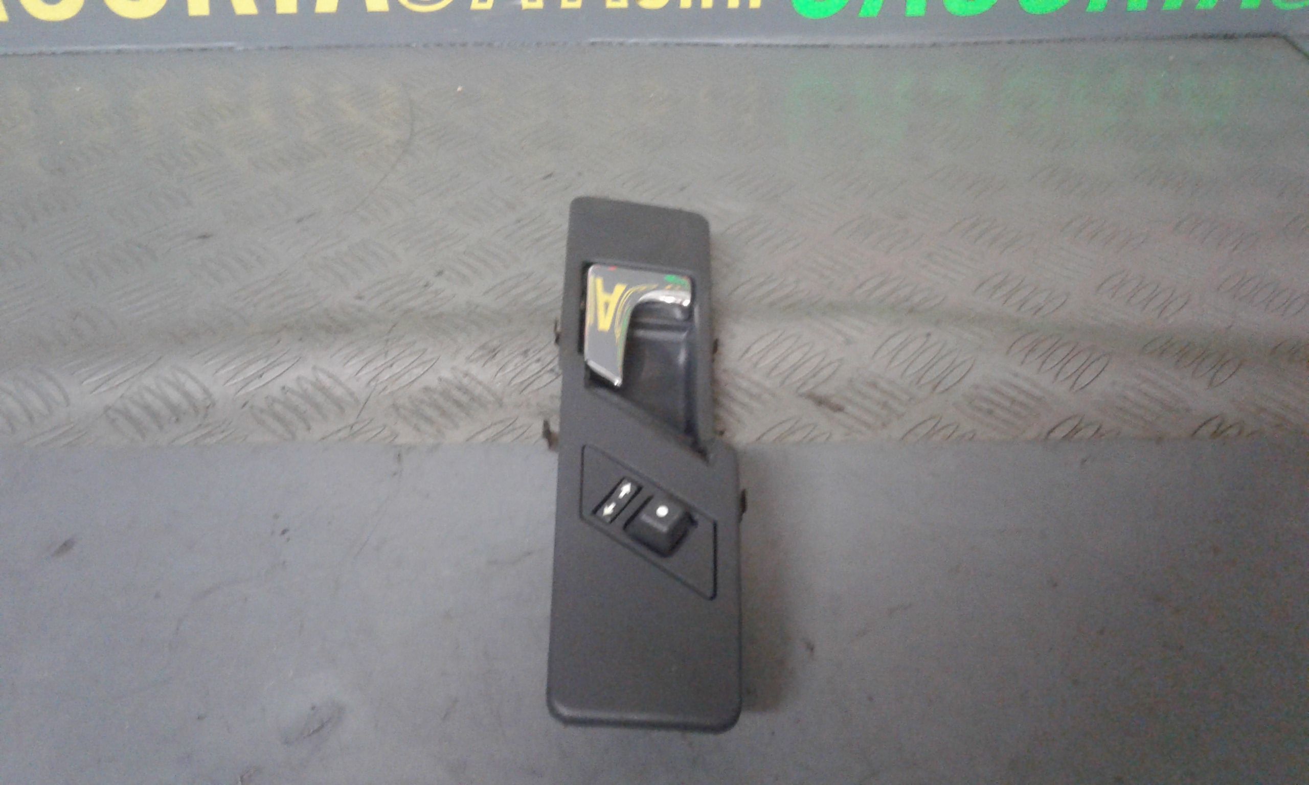 Maniglia interna anteriore Sinistra ALFA ROMEO 155 2 serie